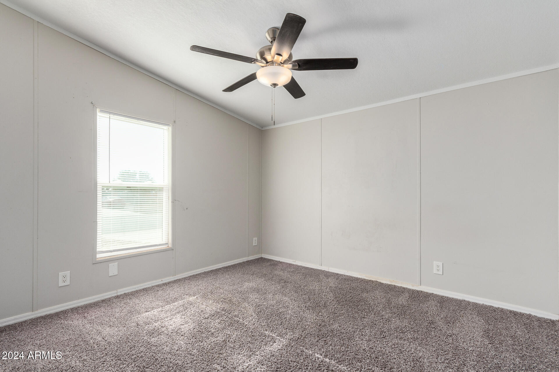 602 W SAGUARO Street