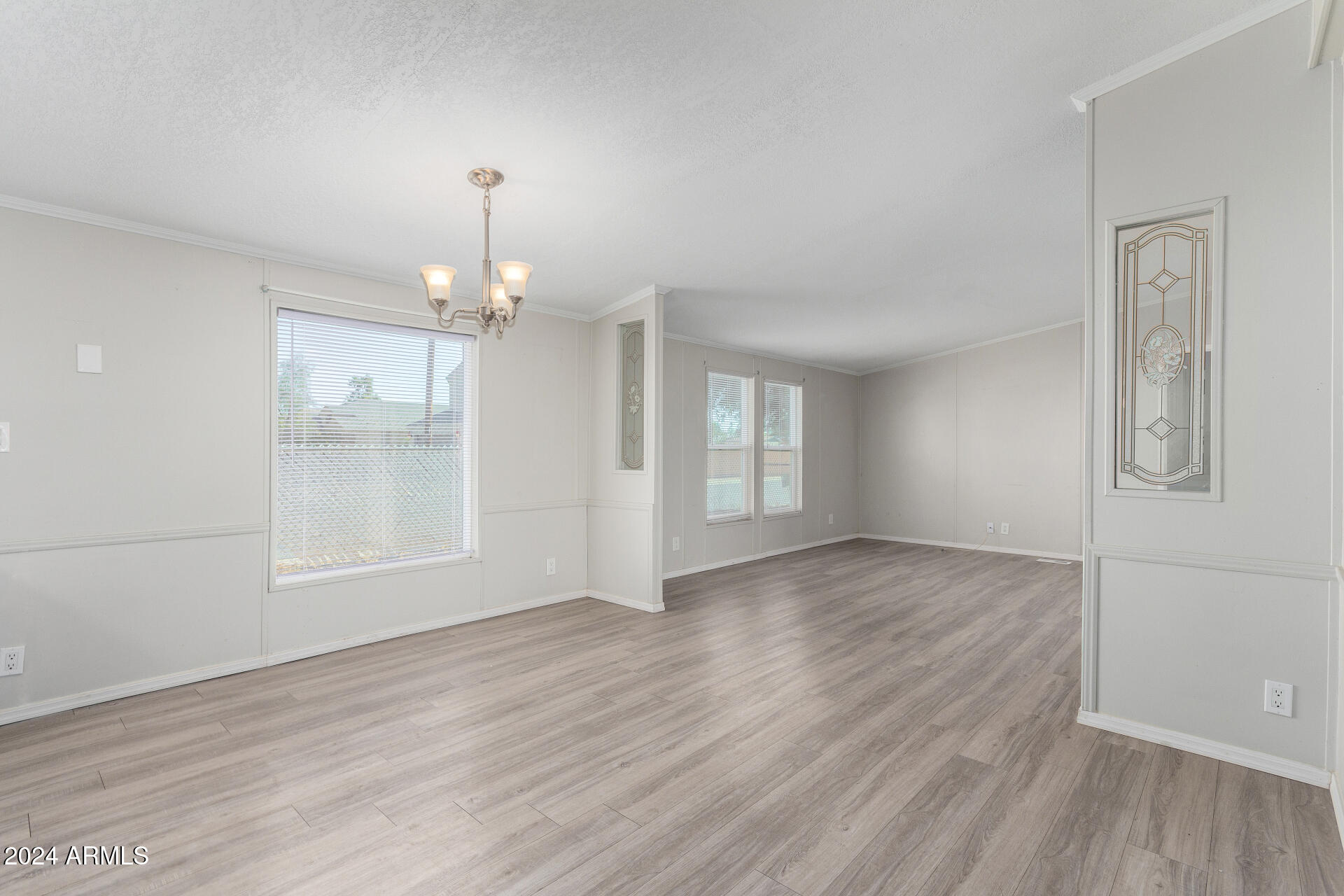 602 W SAGUARO Street