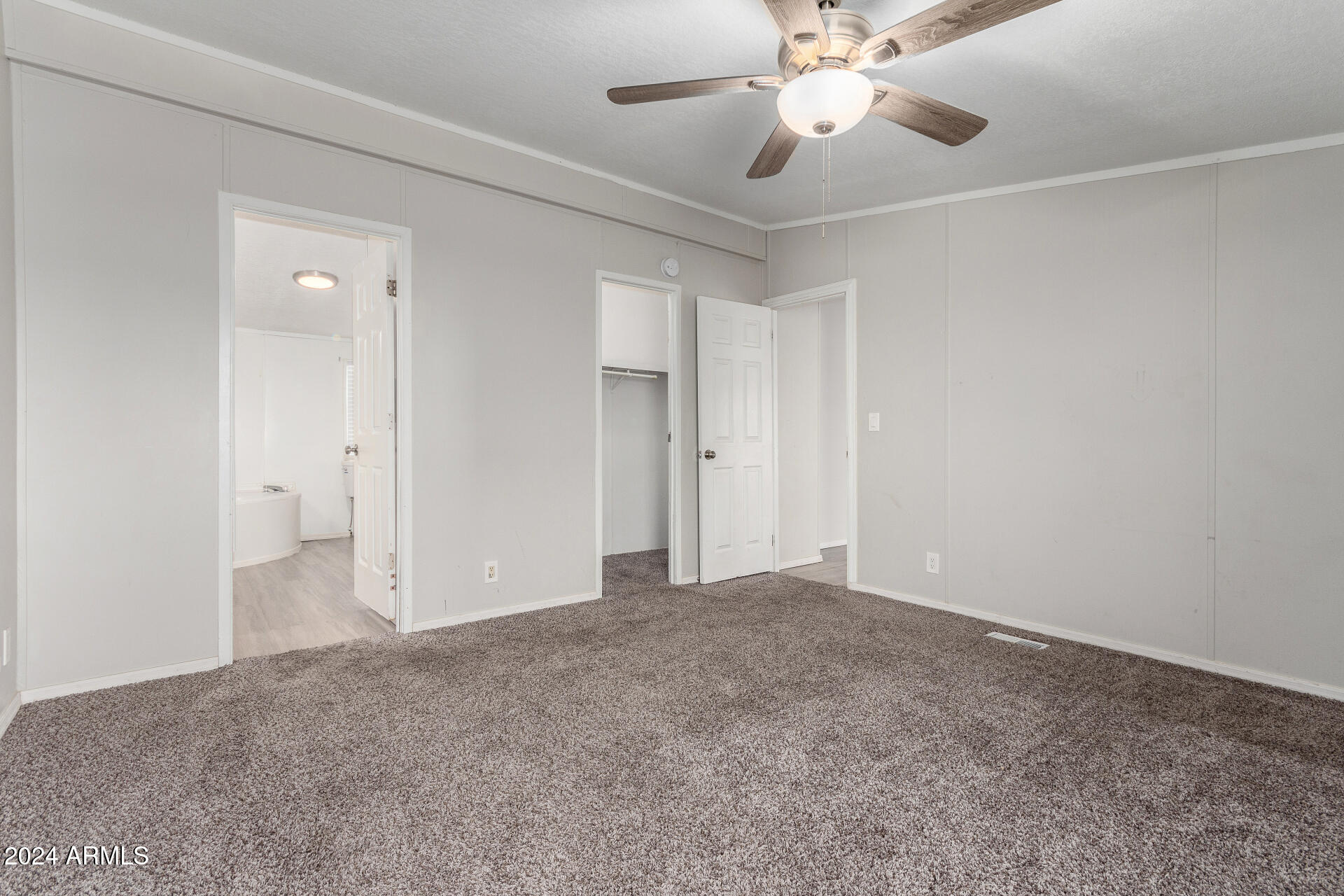 602 W SAGUARO Street