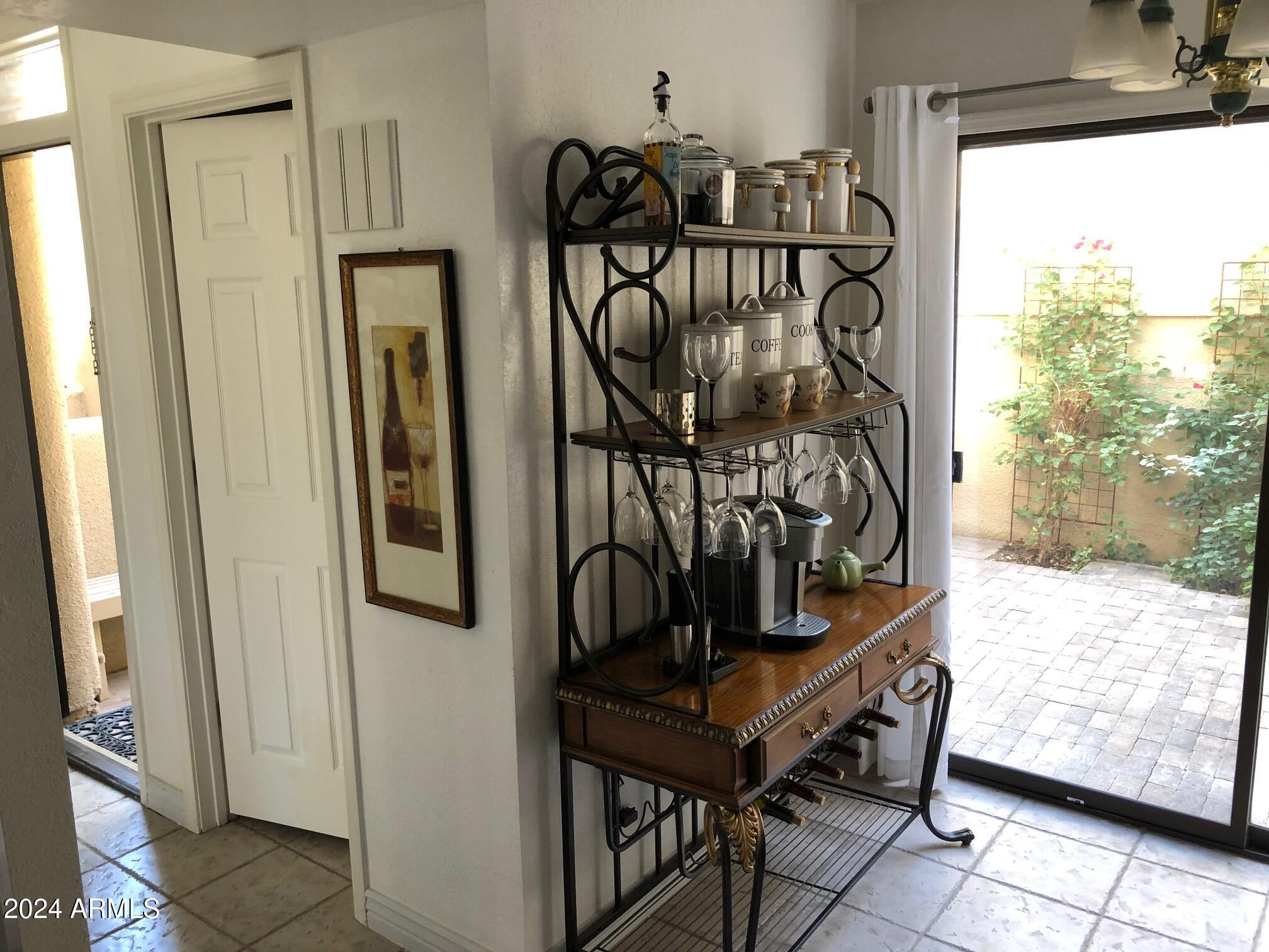 6148 N 29TH Street N