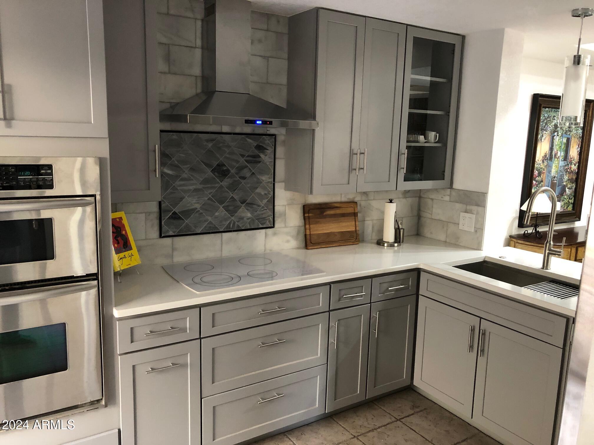 6148 N 29TH Street N