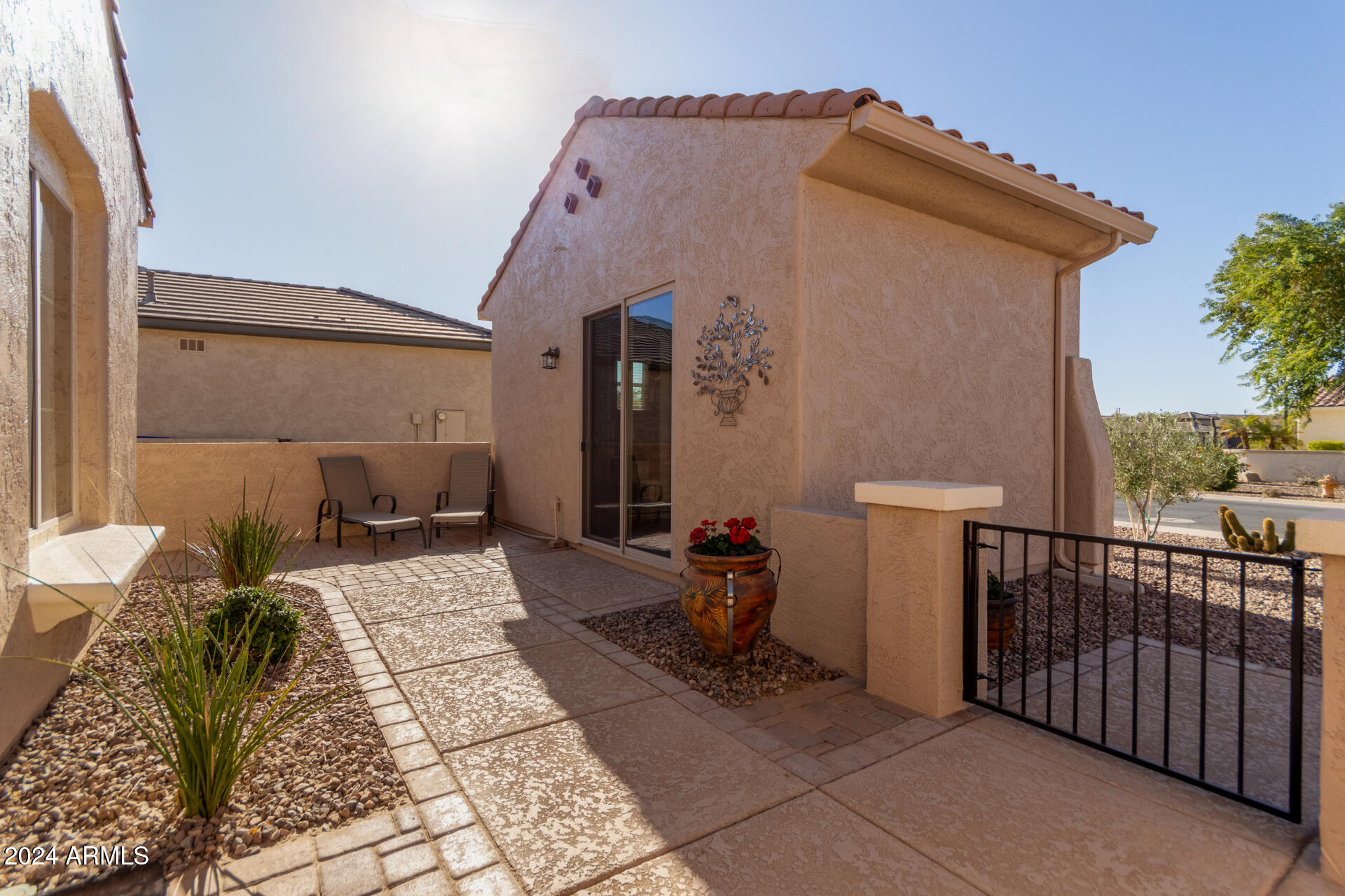 4311 N CORONADO Drive