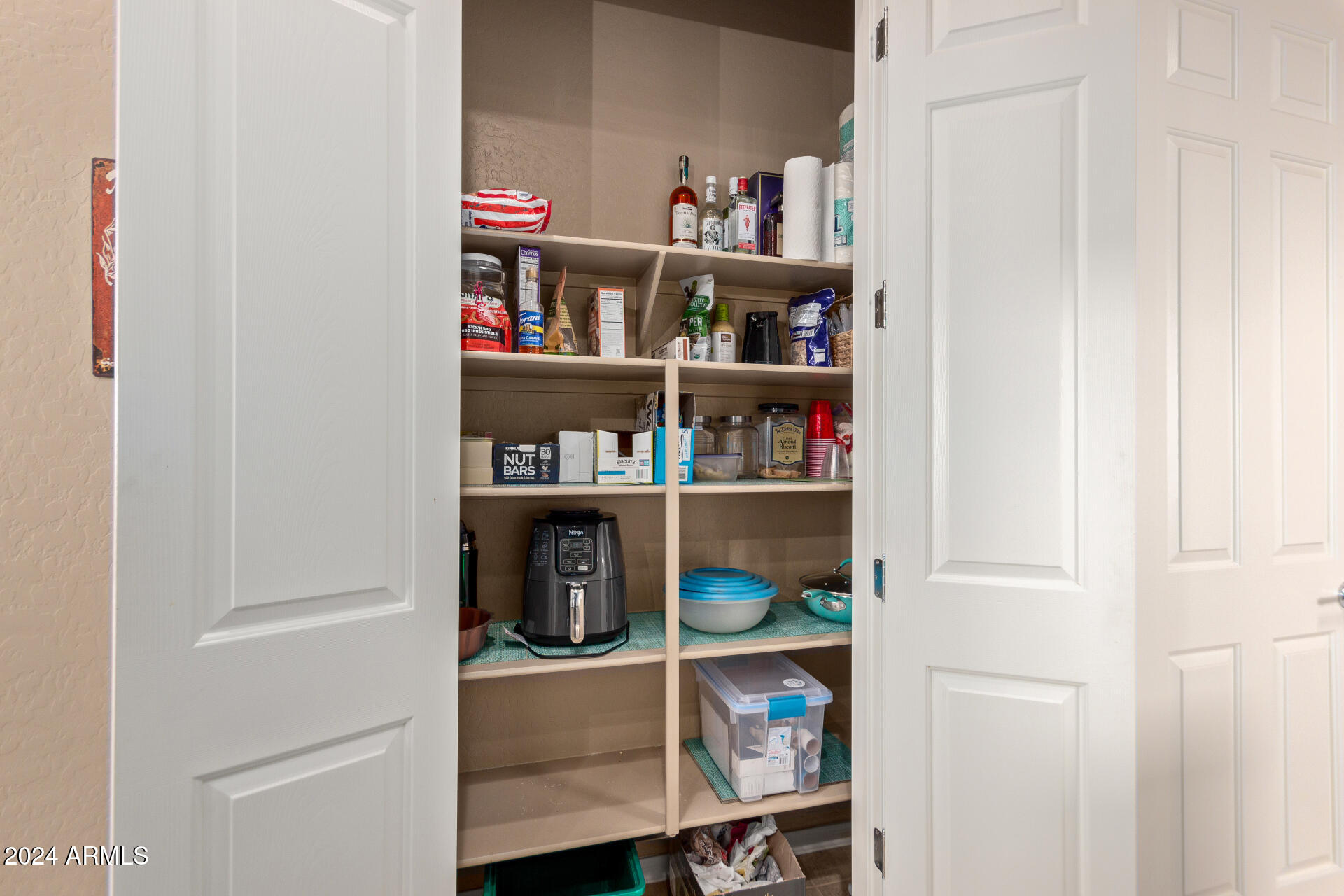 4311 N CORONADO Drive