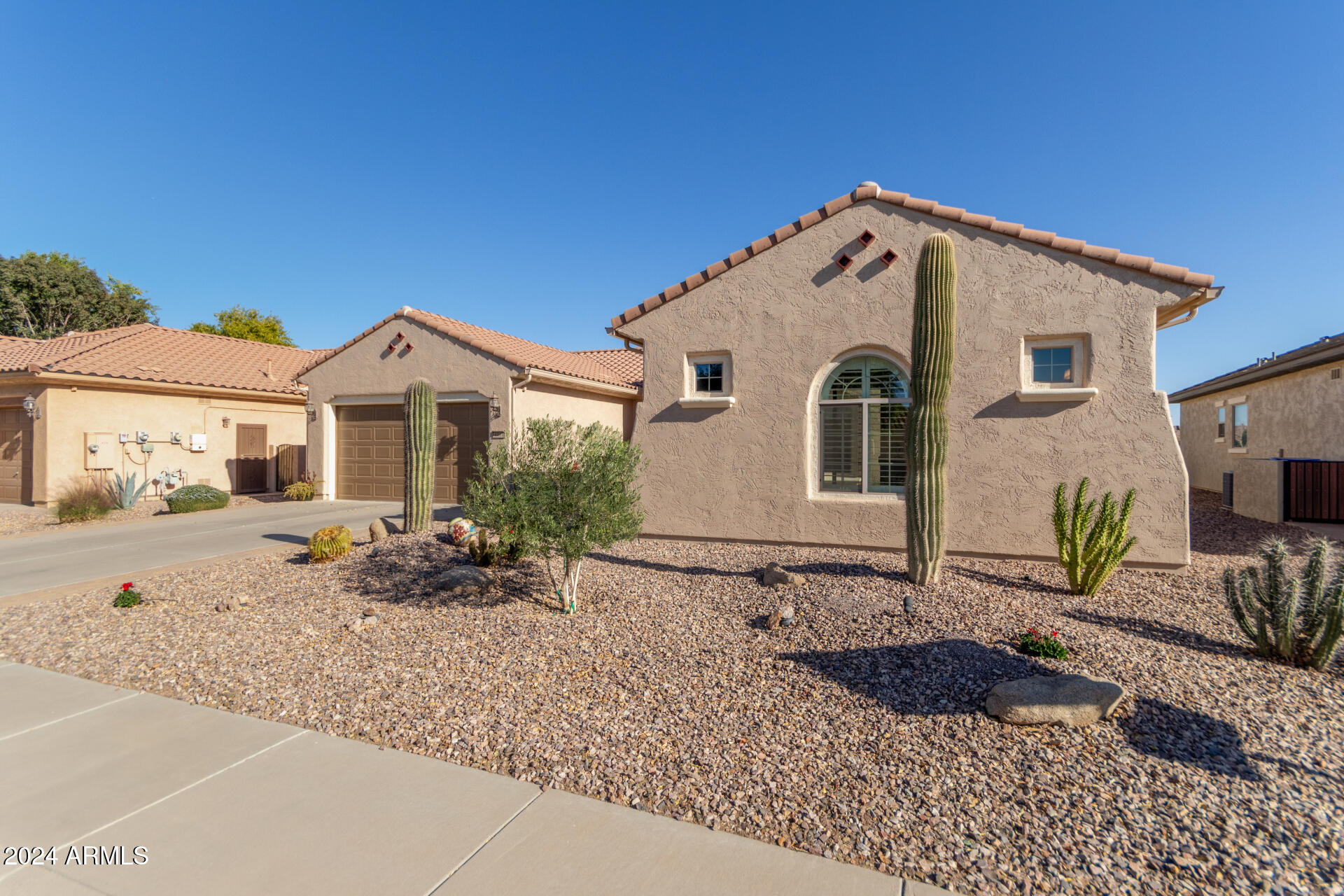 4311 N CORONADO Drive