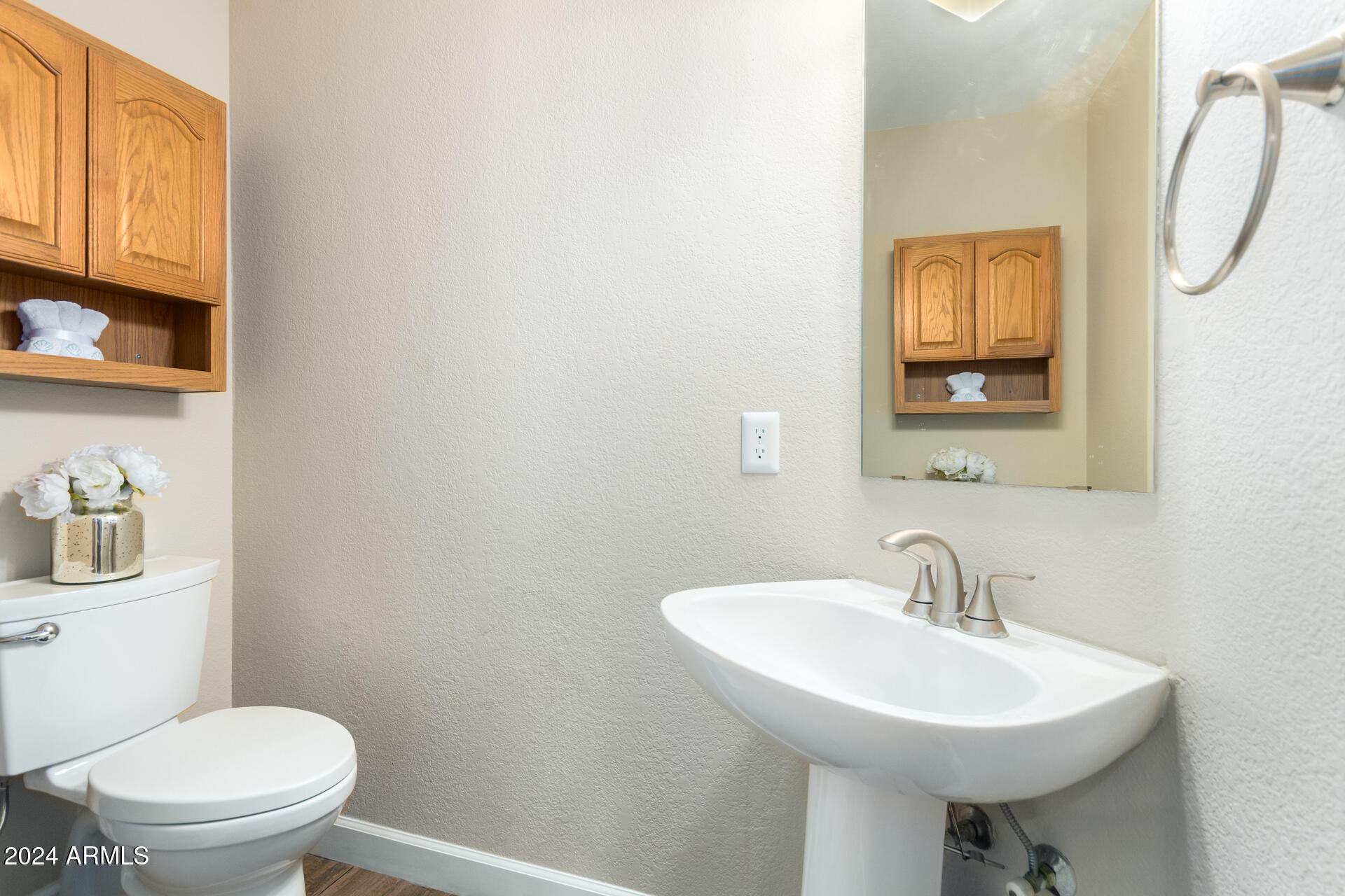 500 N ROOSEVELT Avenue # 50