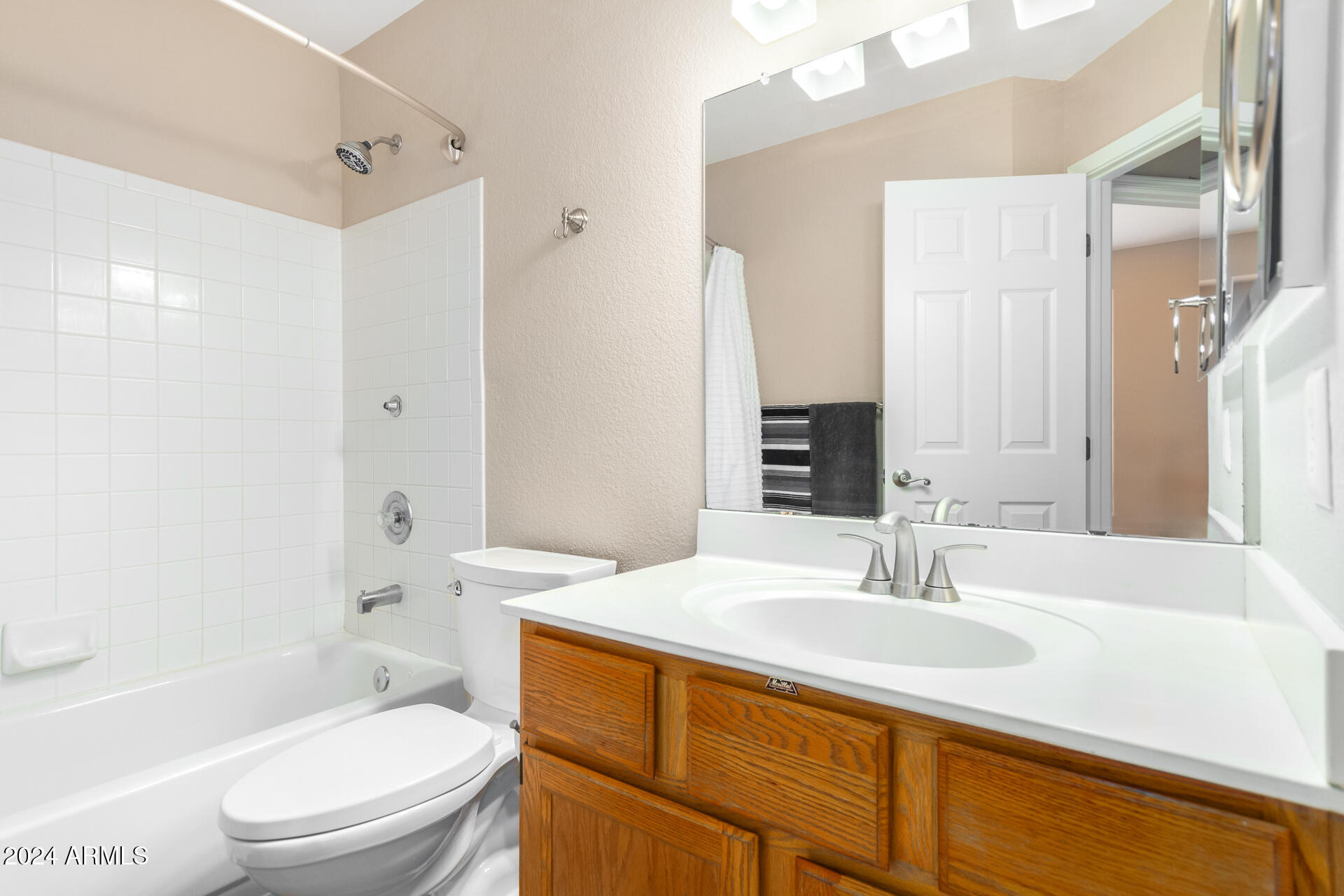 500 N ROOSEVELT Avenue # 50