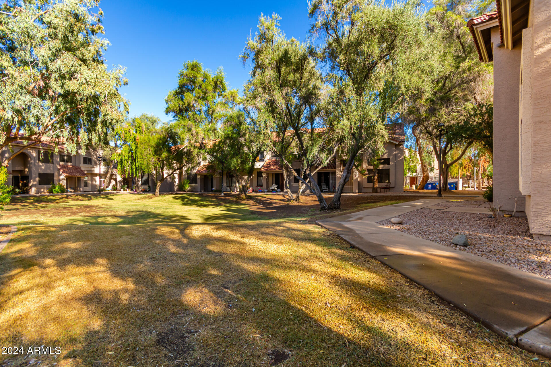 500 N ROOSEVELT Avenue # 50