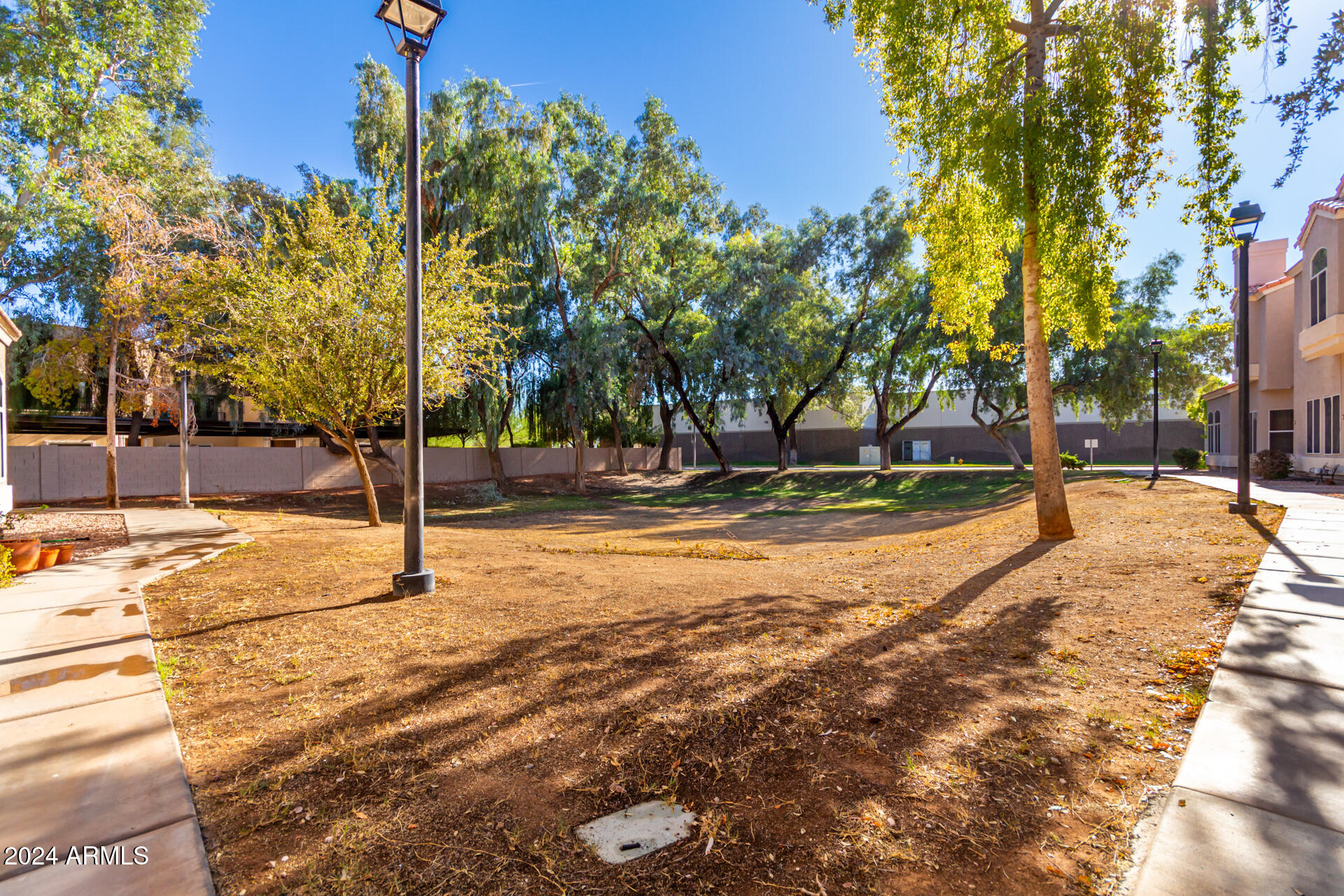 500 N ROOSEVELT Avenue # 50