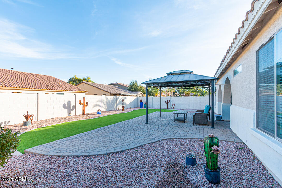 2890 E FANDANGO Drive