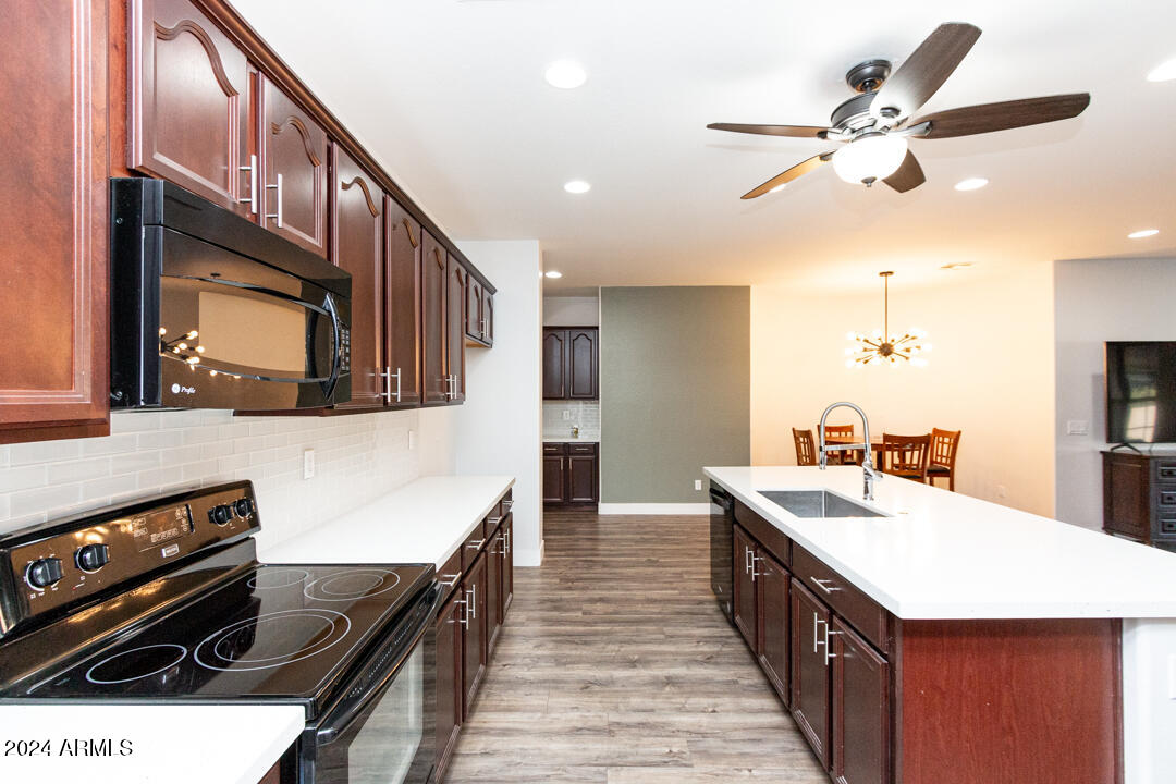 2890 E FANDANGO Drive