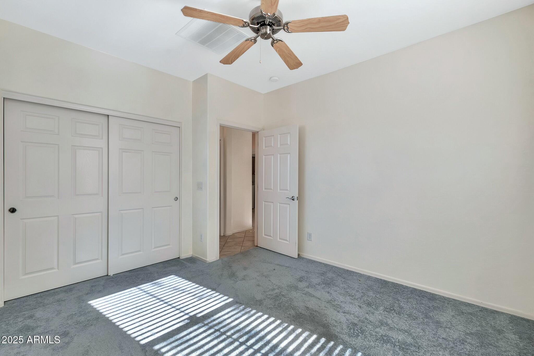 4118 E NARROWLEAF Drive