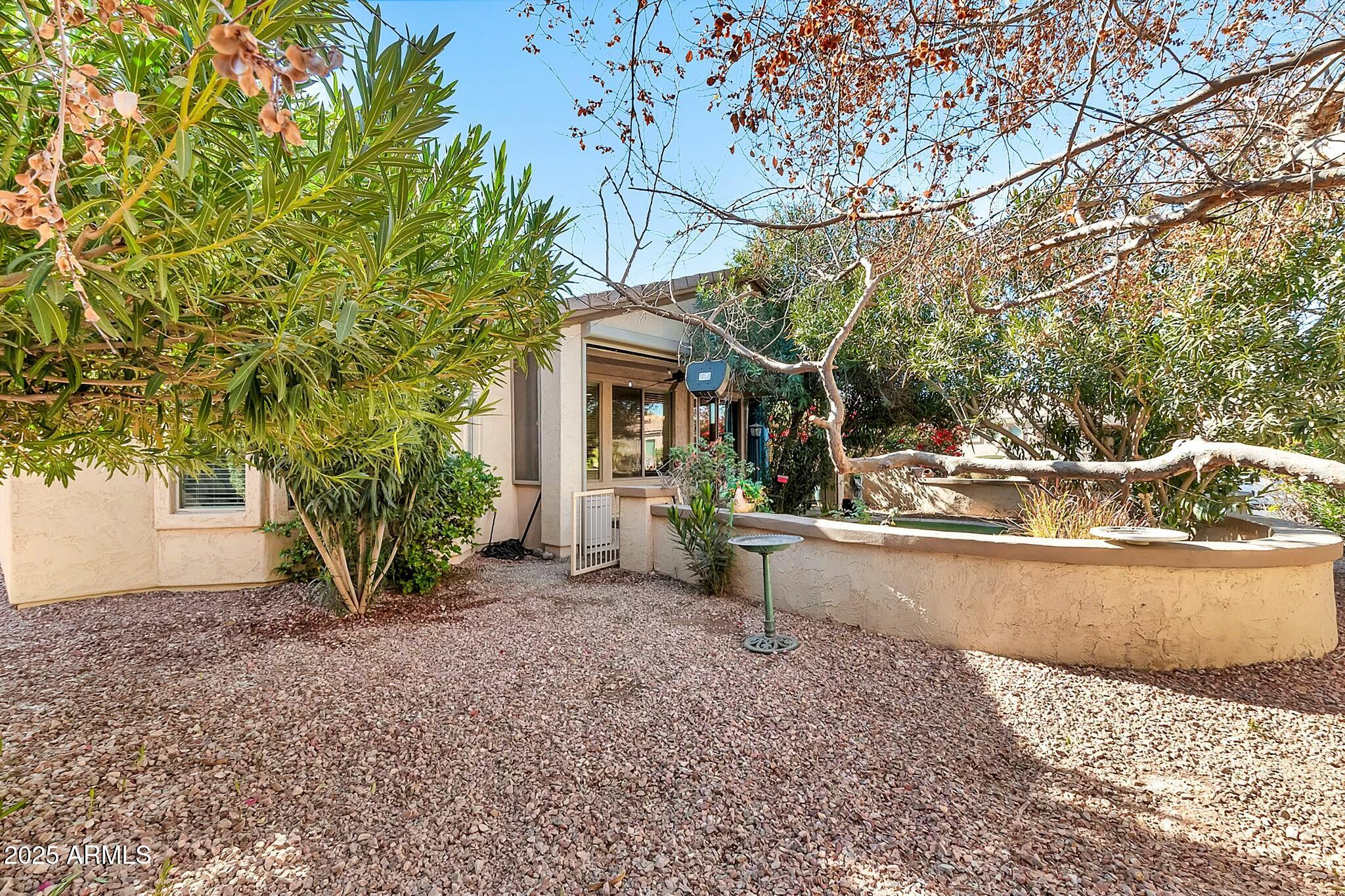 4118 E NARROWLEAF Drive