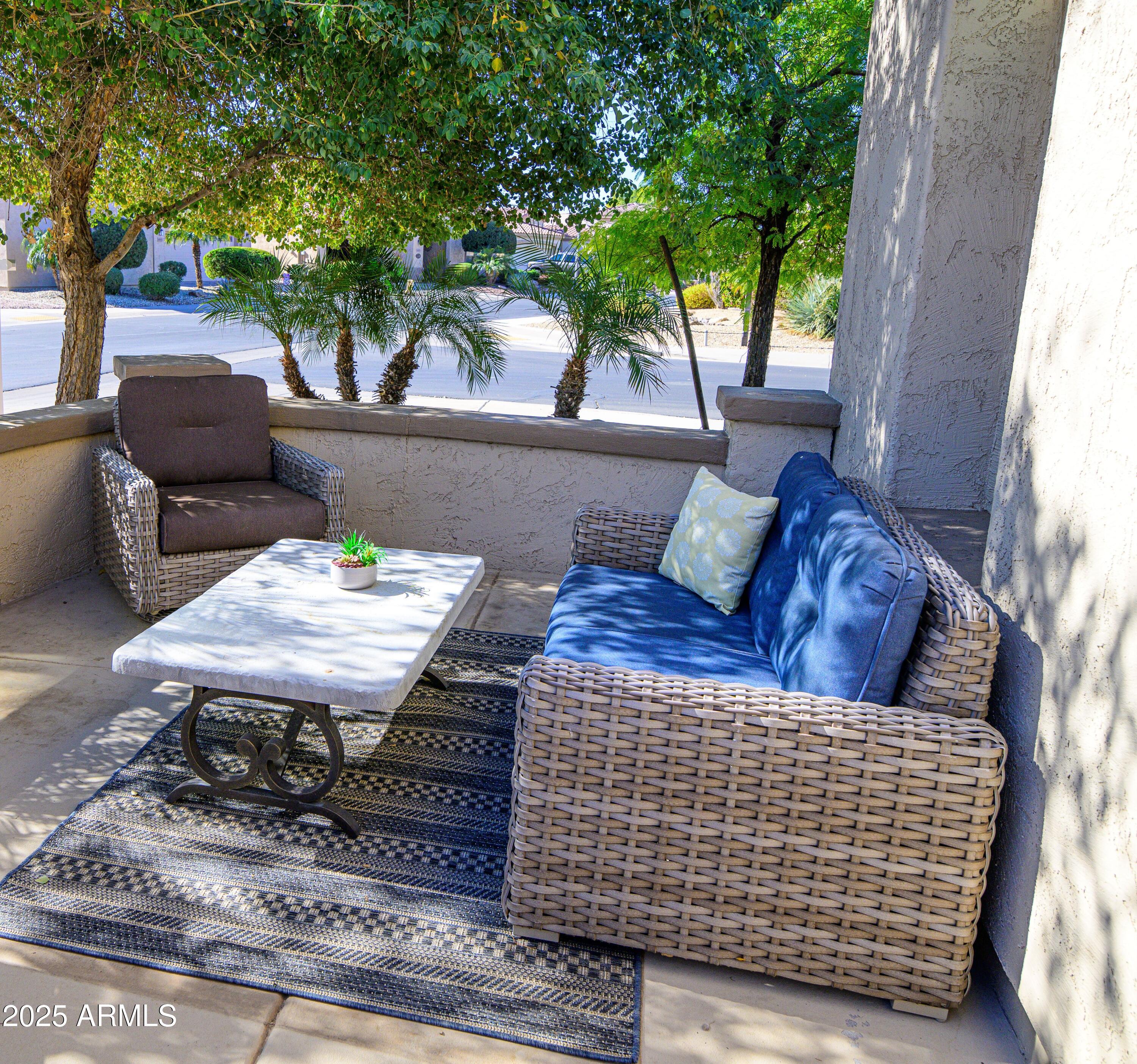 4118 E NARROWLEAF Drive