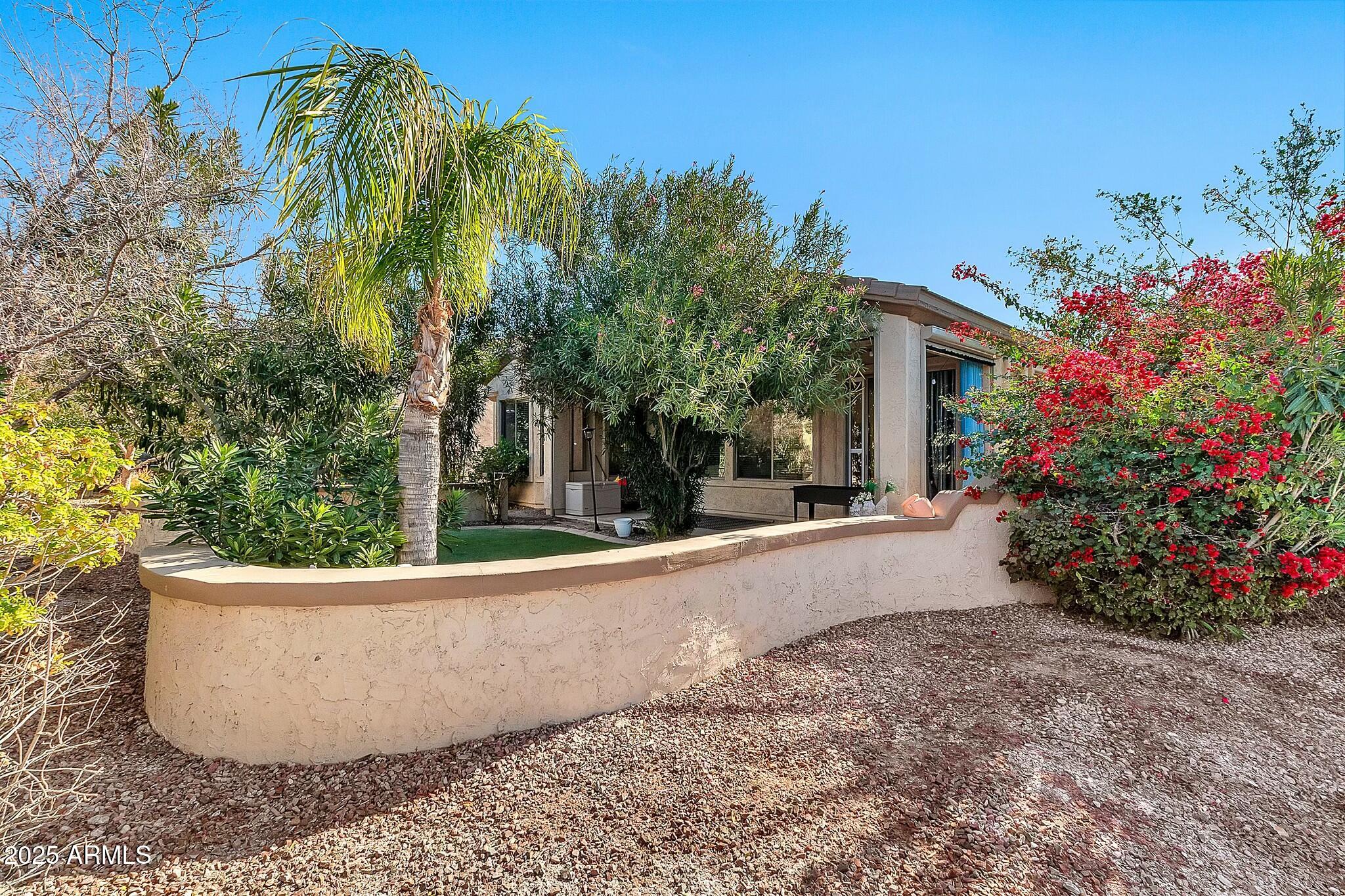 4118 E NARROWLEAF Drive