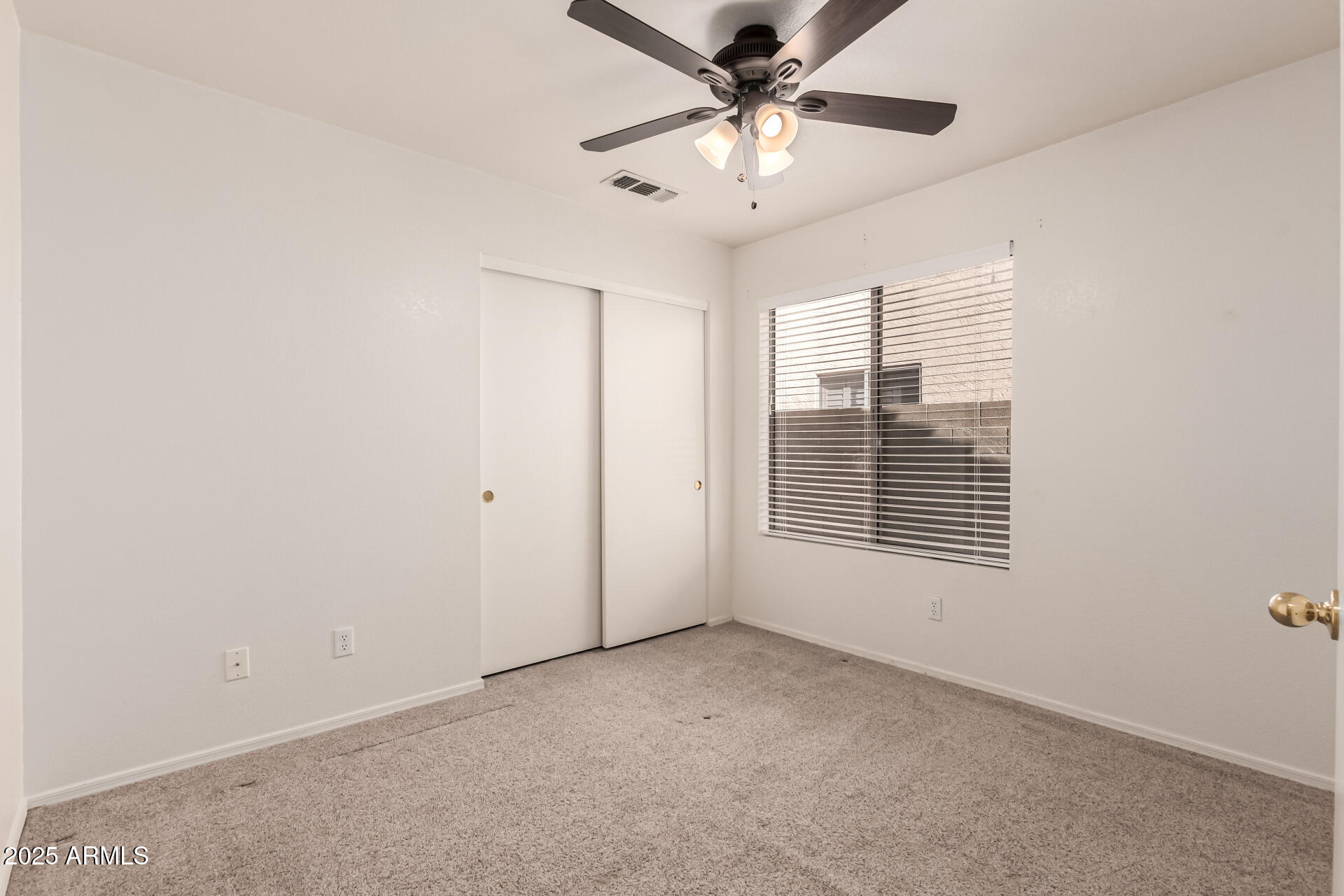 4752 E LAVENDER Lane