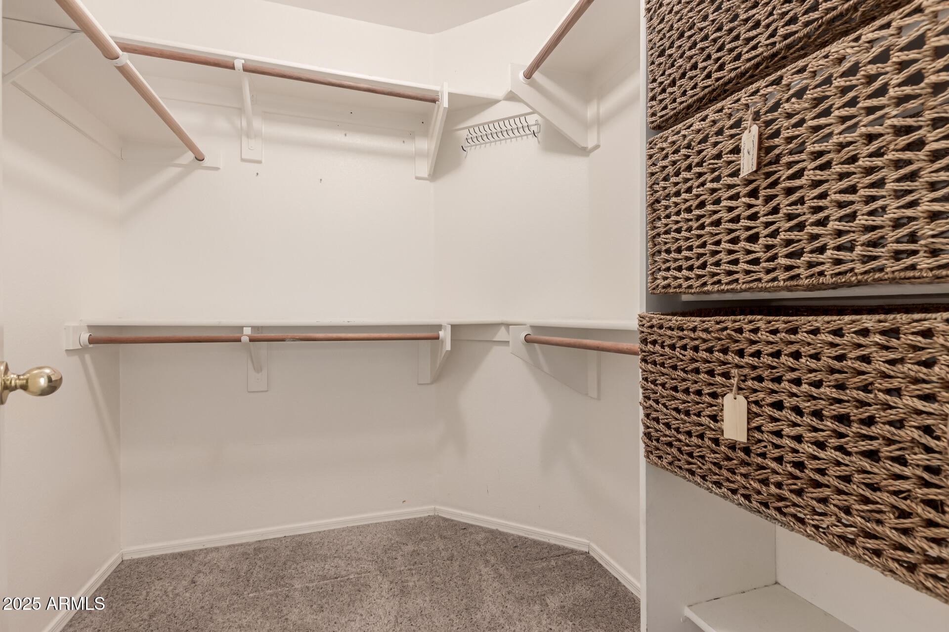 4752 E LAVENDER Lane