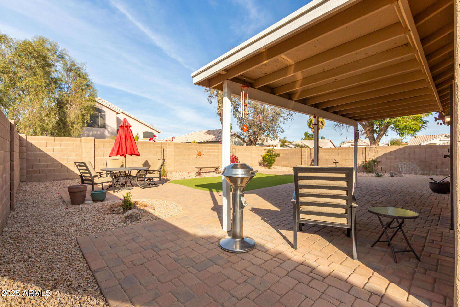 4752 E LAVENDER Lane