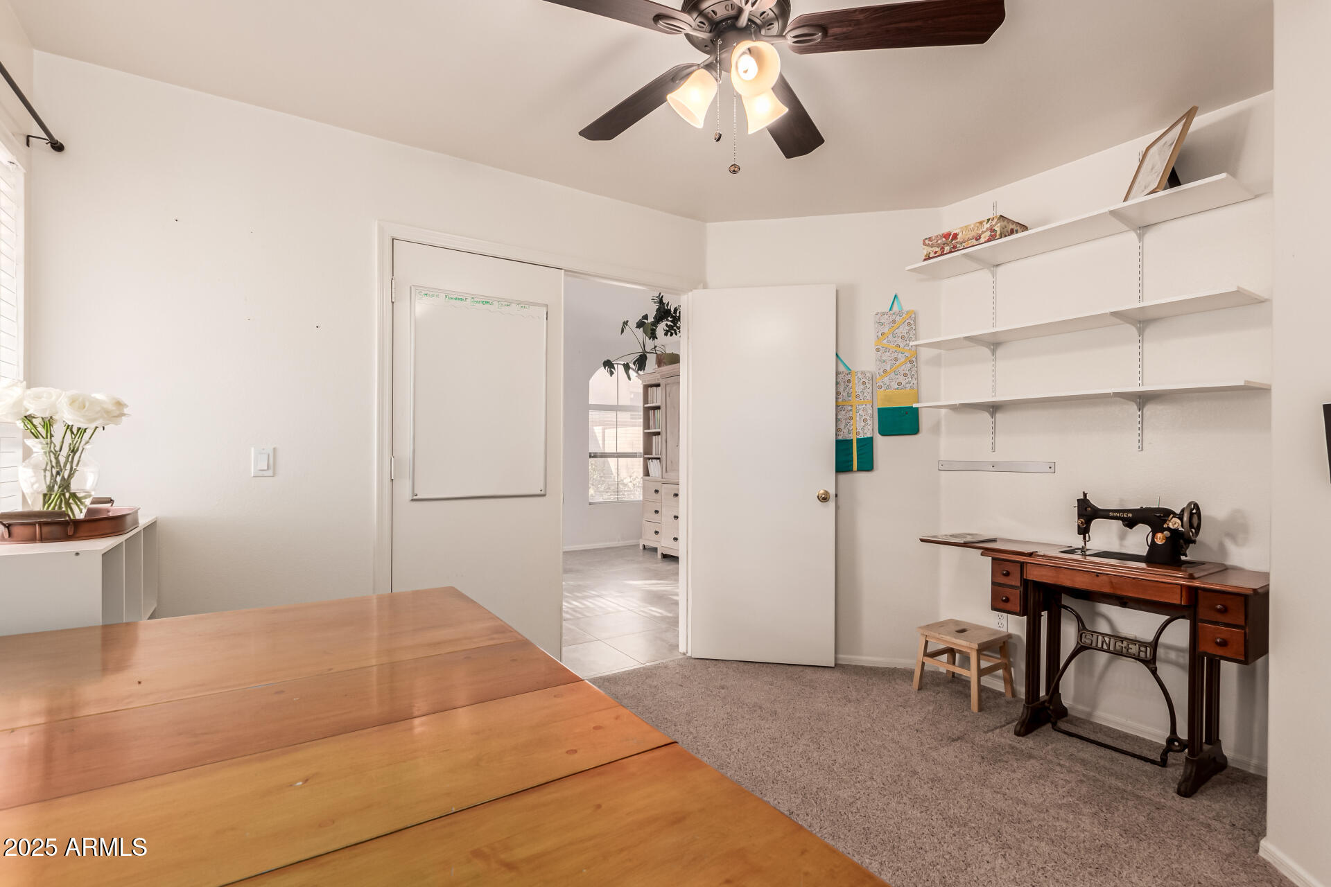 4752 E LAVENDER Lane