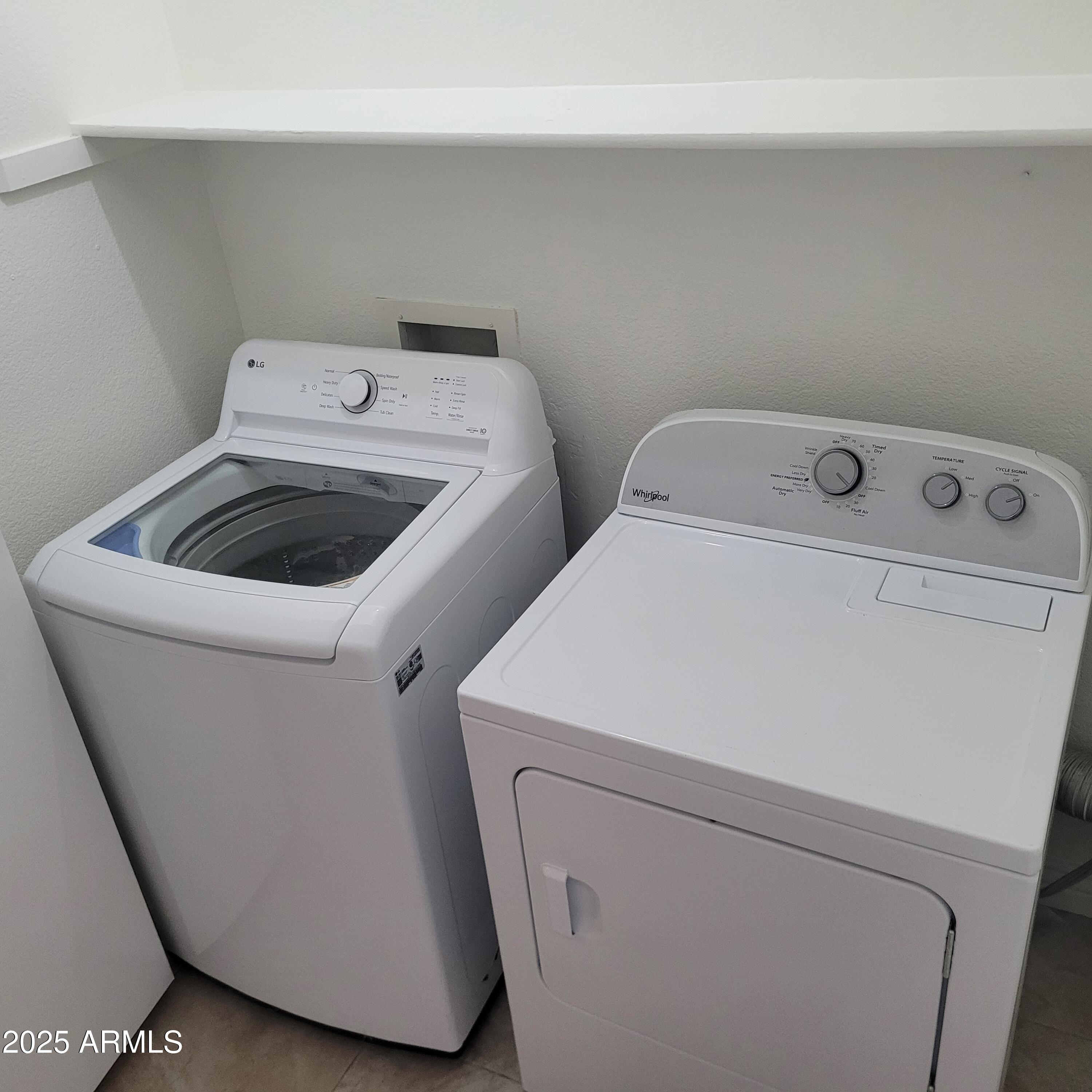 1622 N COMANCHE Drive