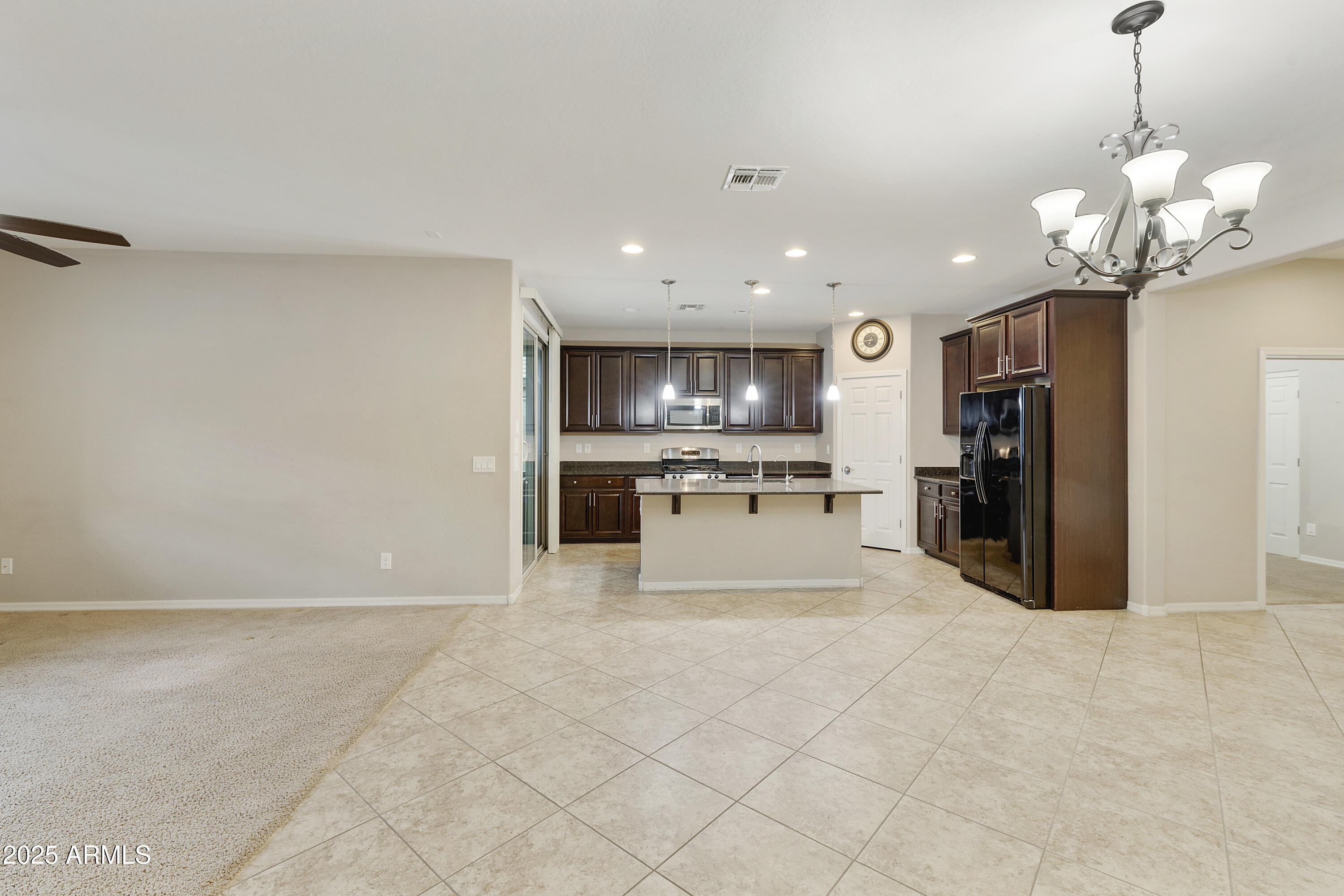 333 N CALLE LARGO --