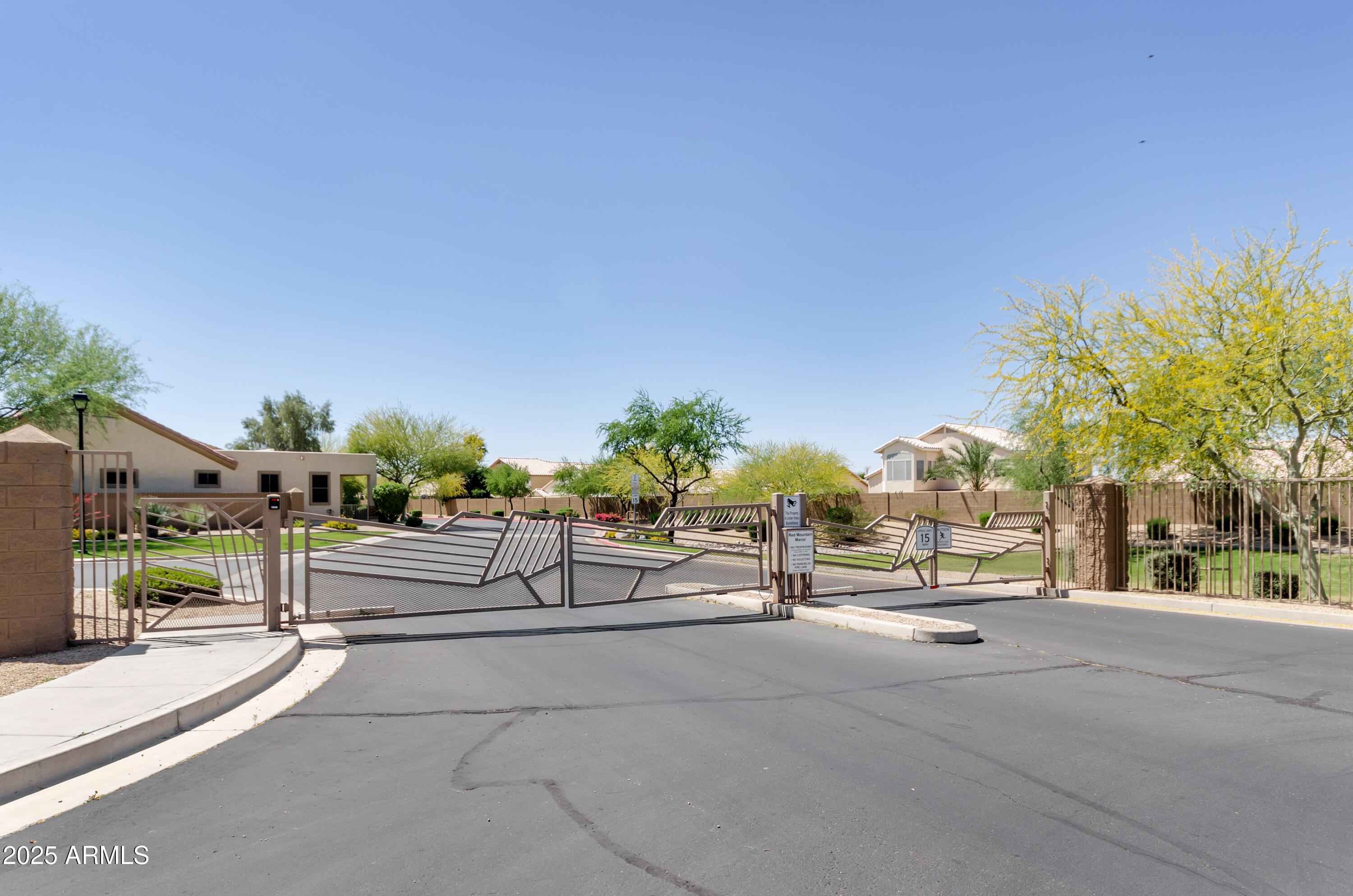 333 N CALLE LARGO --