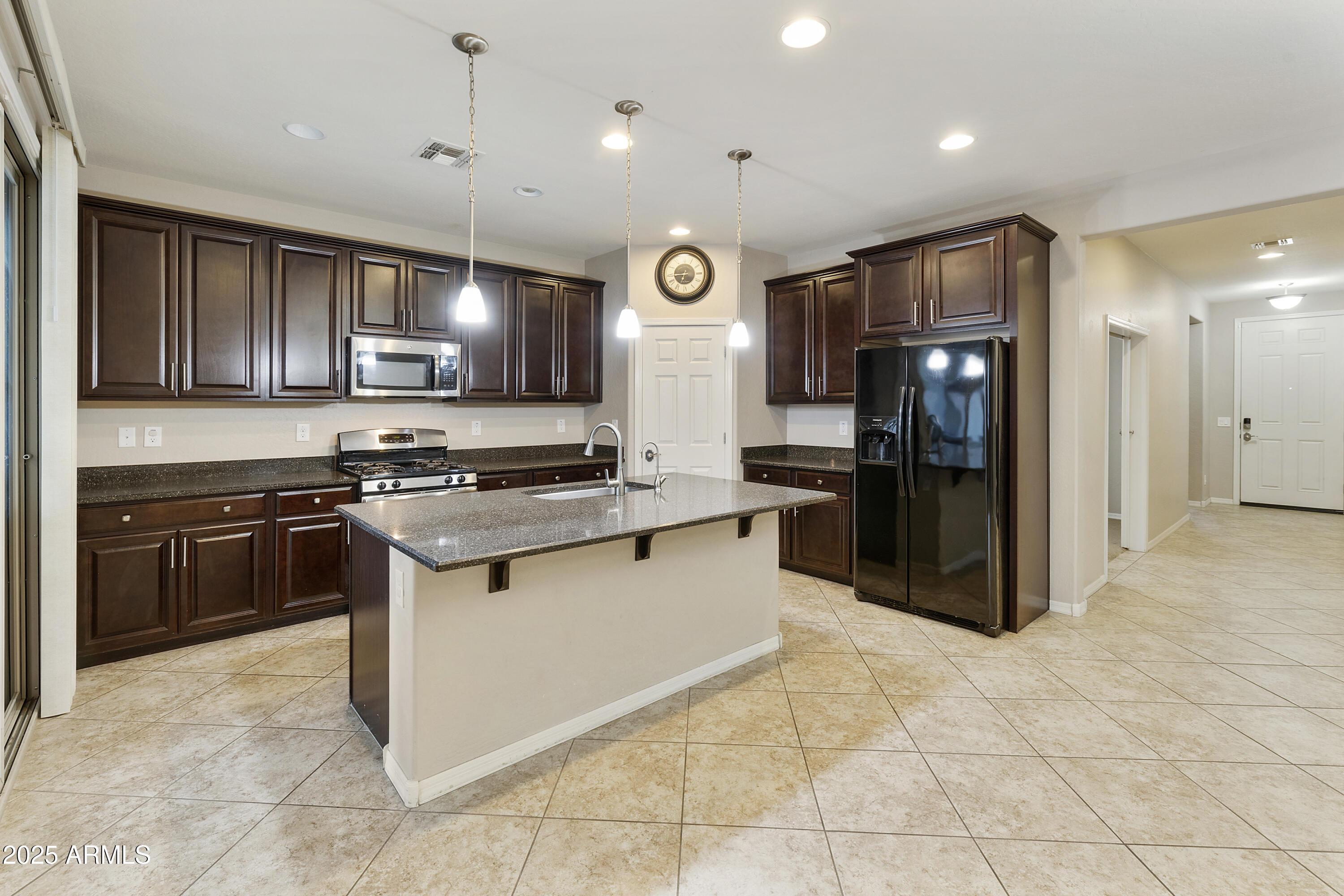 333 N CALLE LARGO --