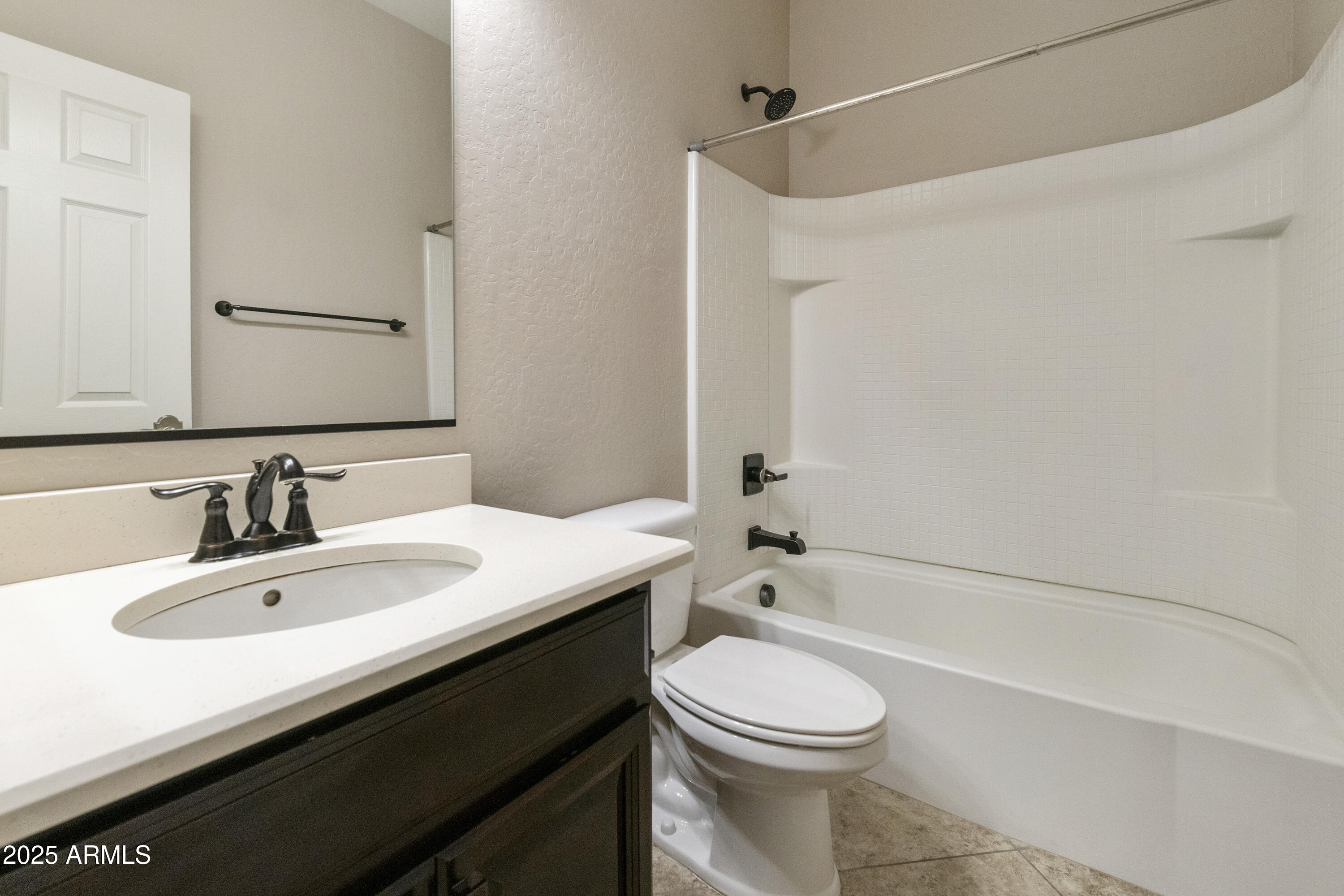 333 N CALLE LARGO --