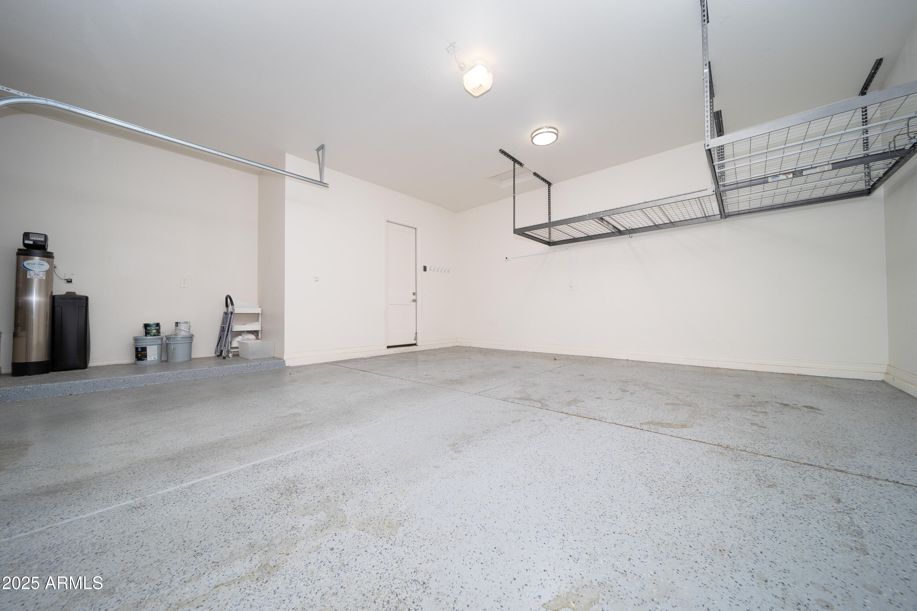 4356 E EVELYN Street