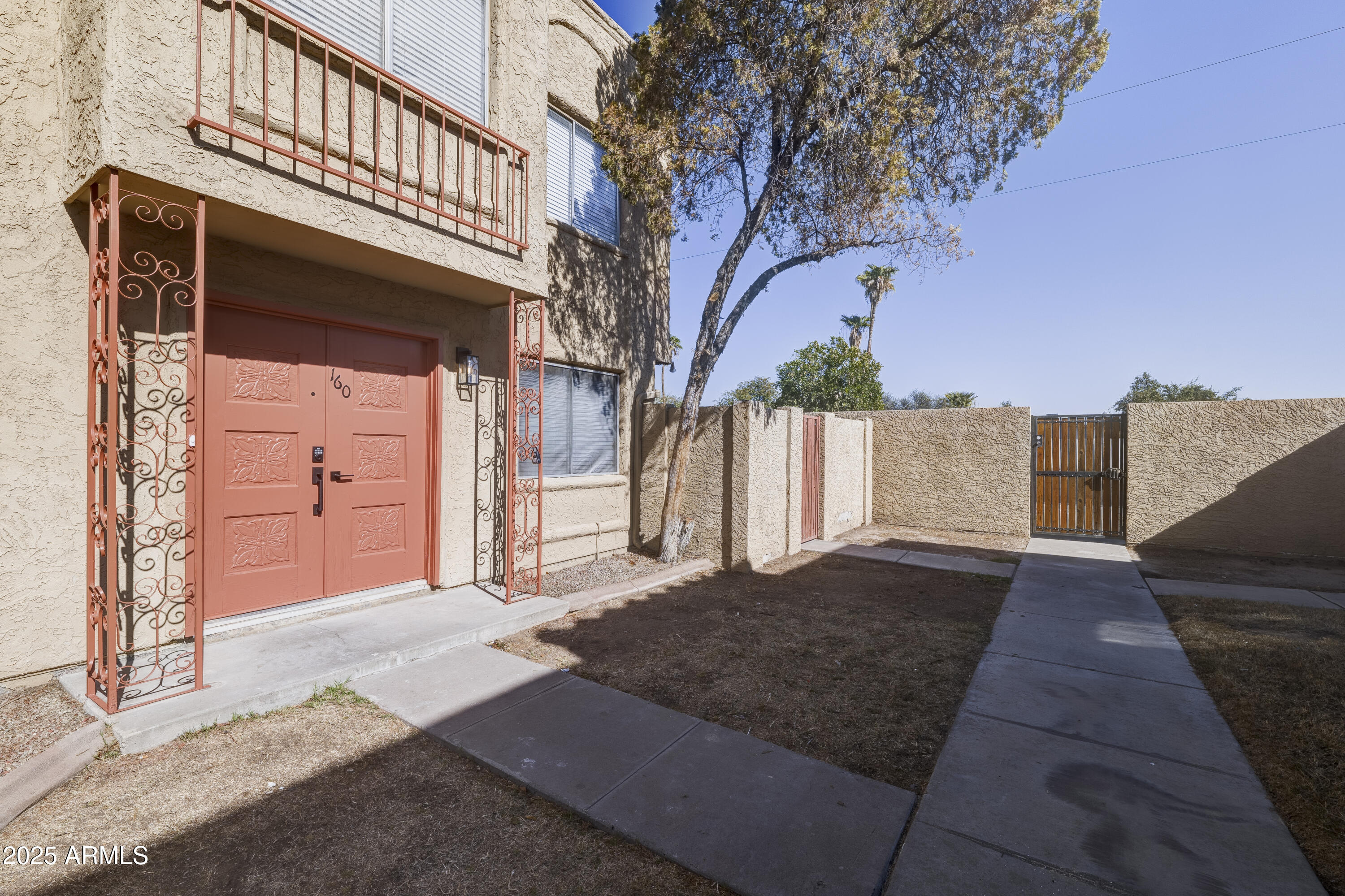 948 S ALMA SCHOOL Road # 160