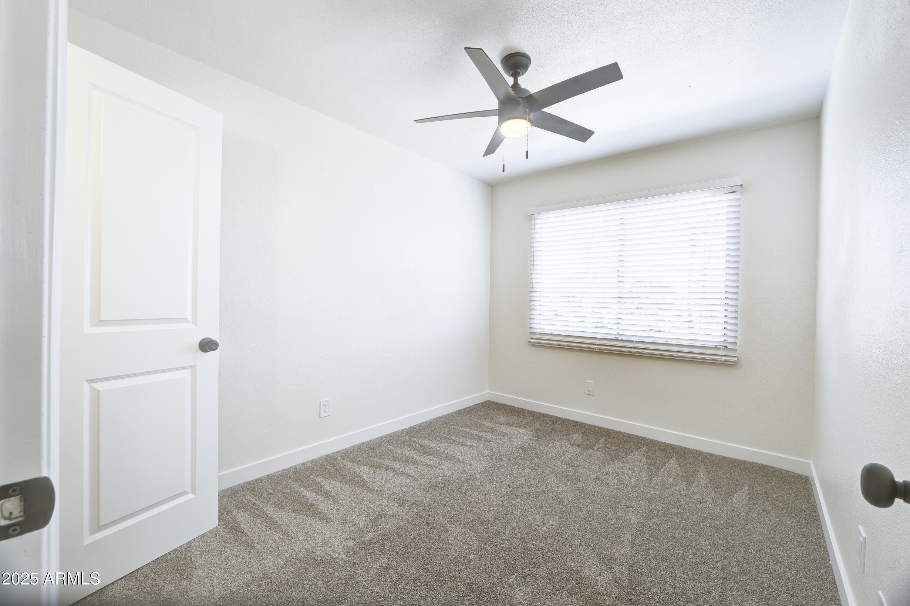 948 S ALMA SCHOOL Road # 160