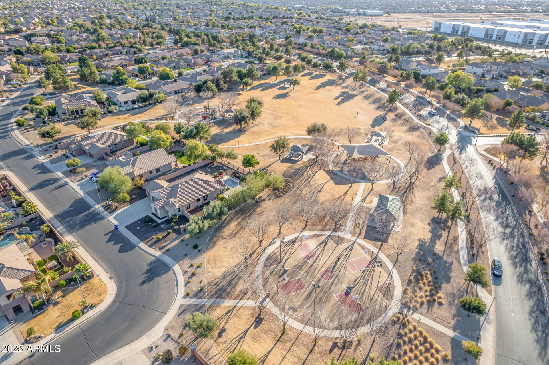 11105 E QUINTANA Avenue