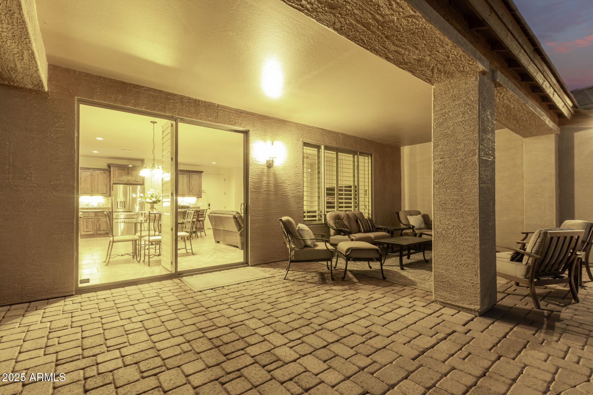 11105 E QUINTANA Avenue