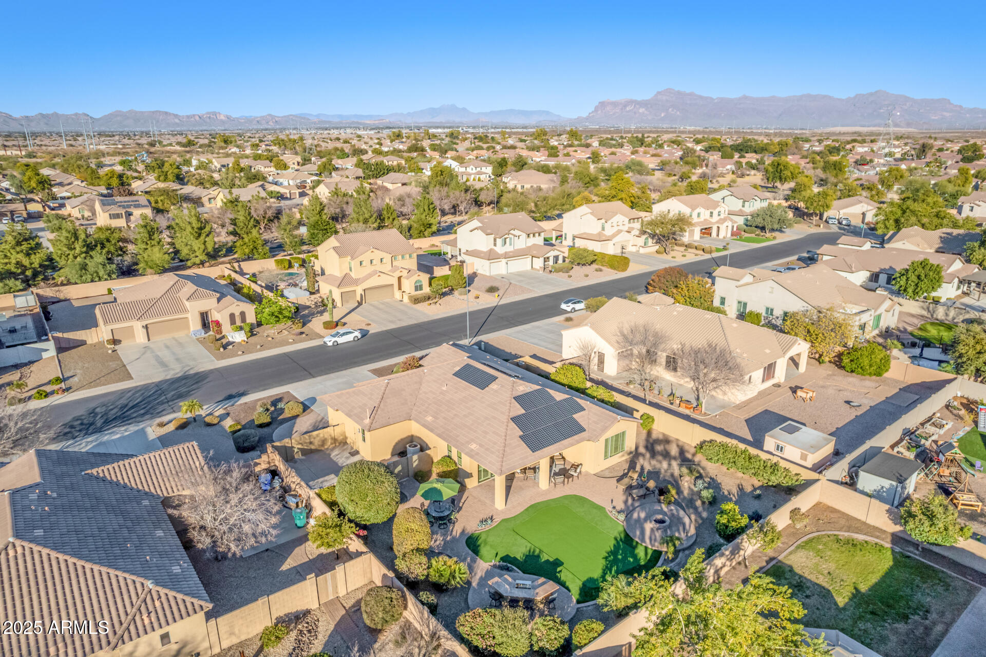 11105 E QUINTANA Avenue