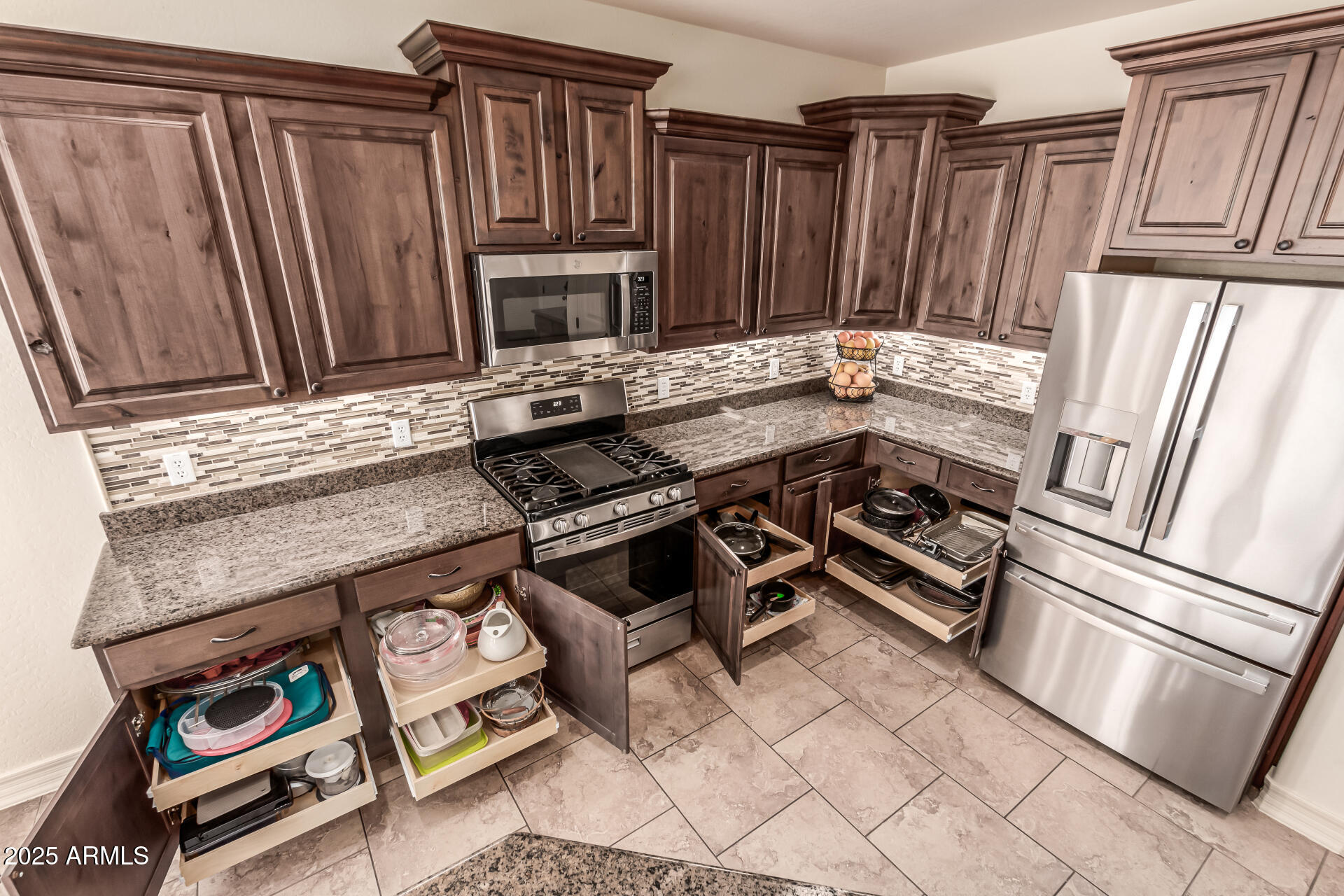 11105 E QUINTANA Avenue