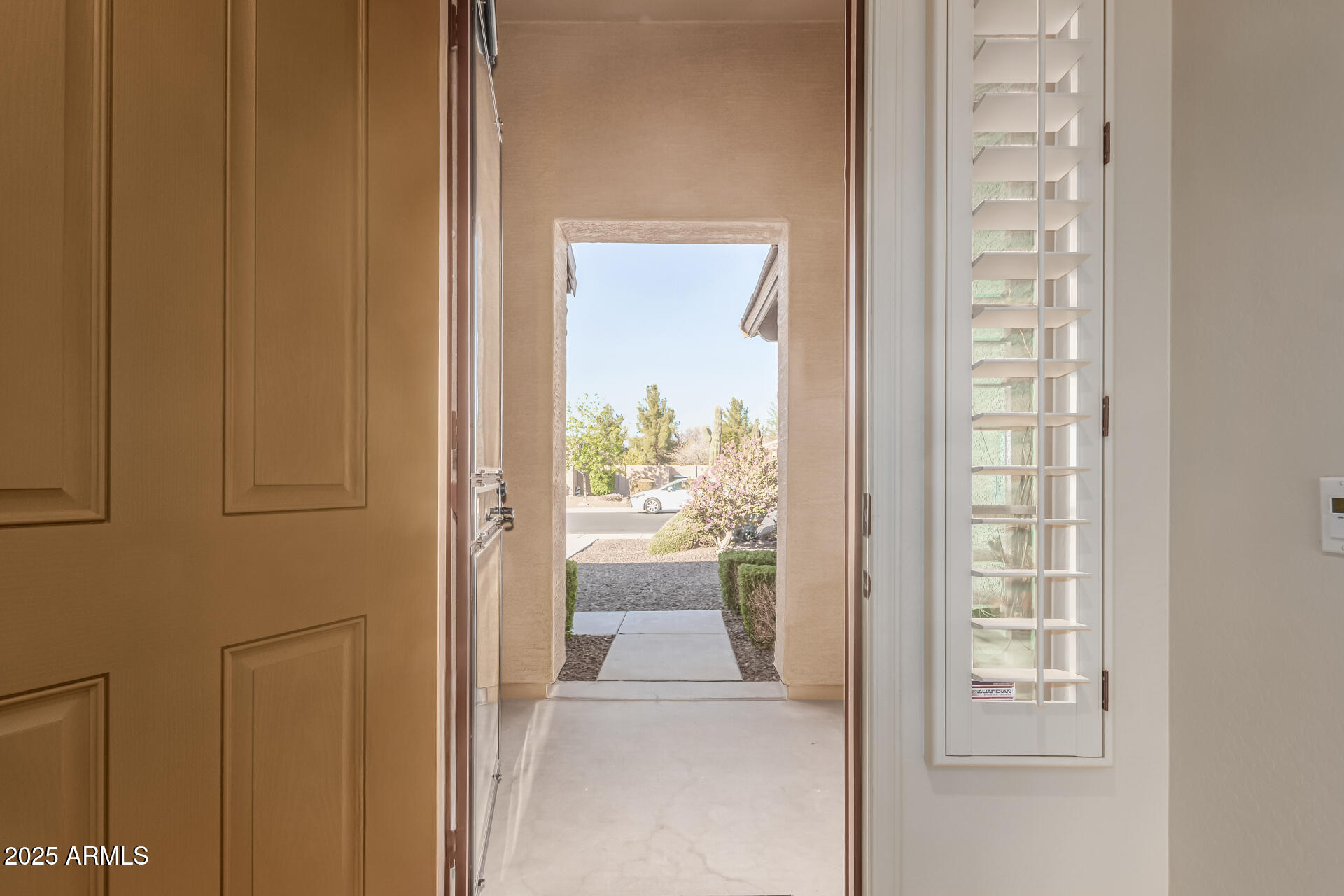 11105 E QUINTANA Avenue