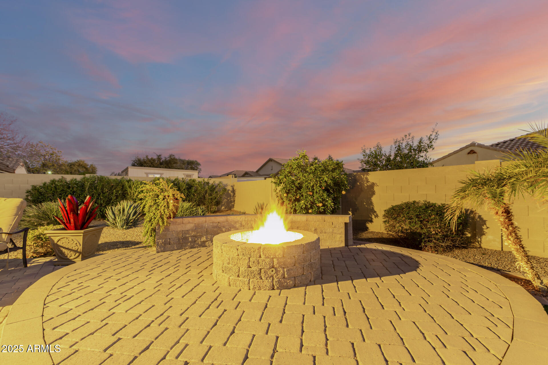 11105 E QUINTANA Avenue