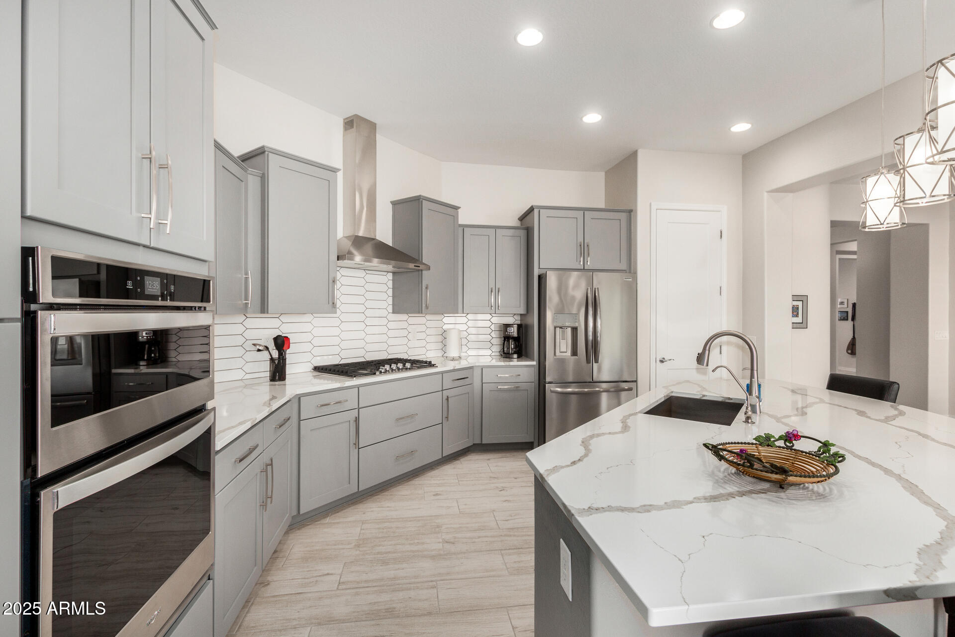 8202 W MERRIWEATHER Way