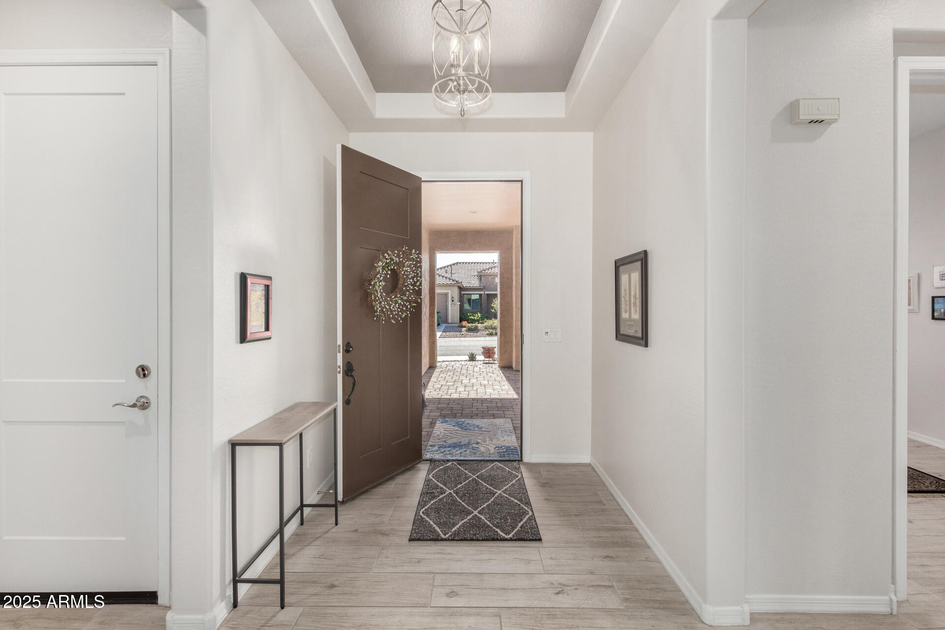 8202 W MERRIWEATHER Way