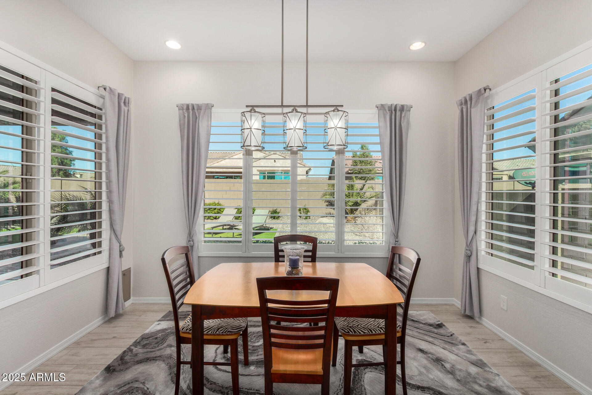 8202 W MERRIWEATHER Way