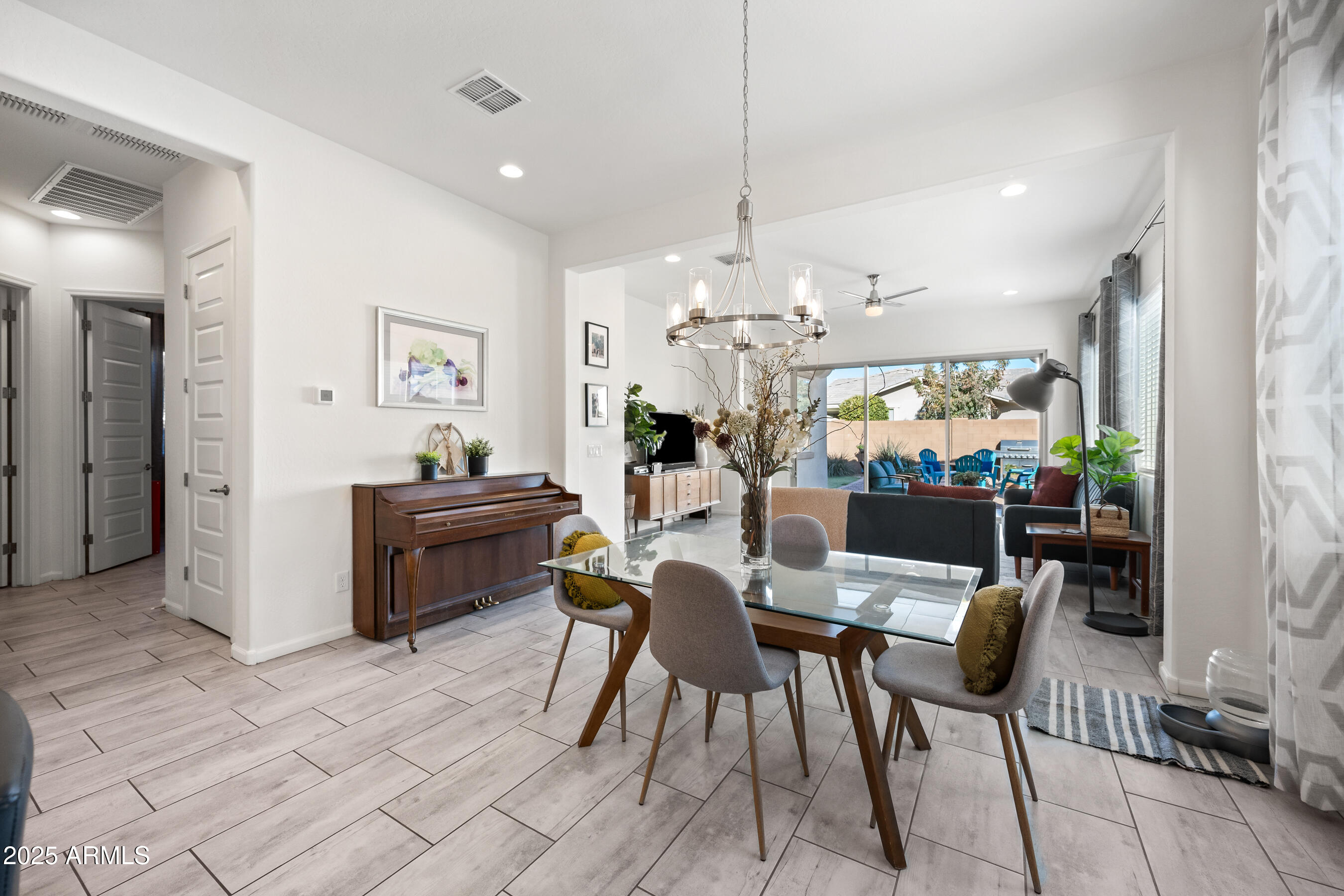 10552 E SEBRING Avenue