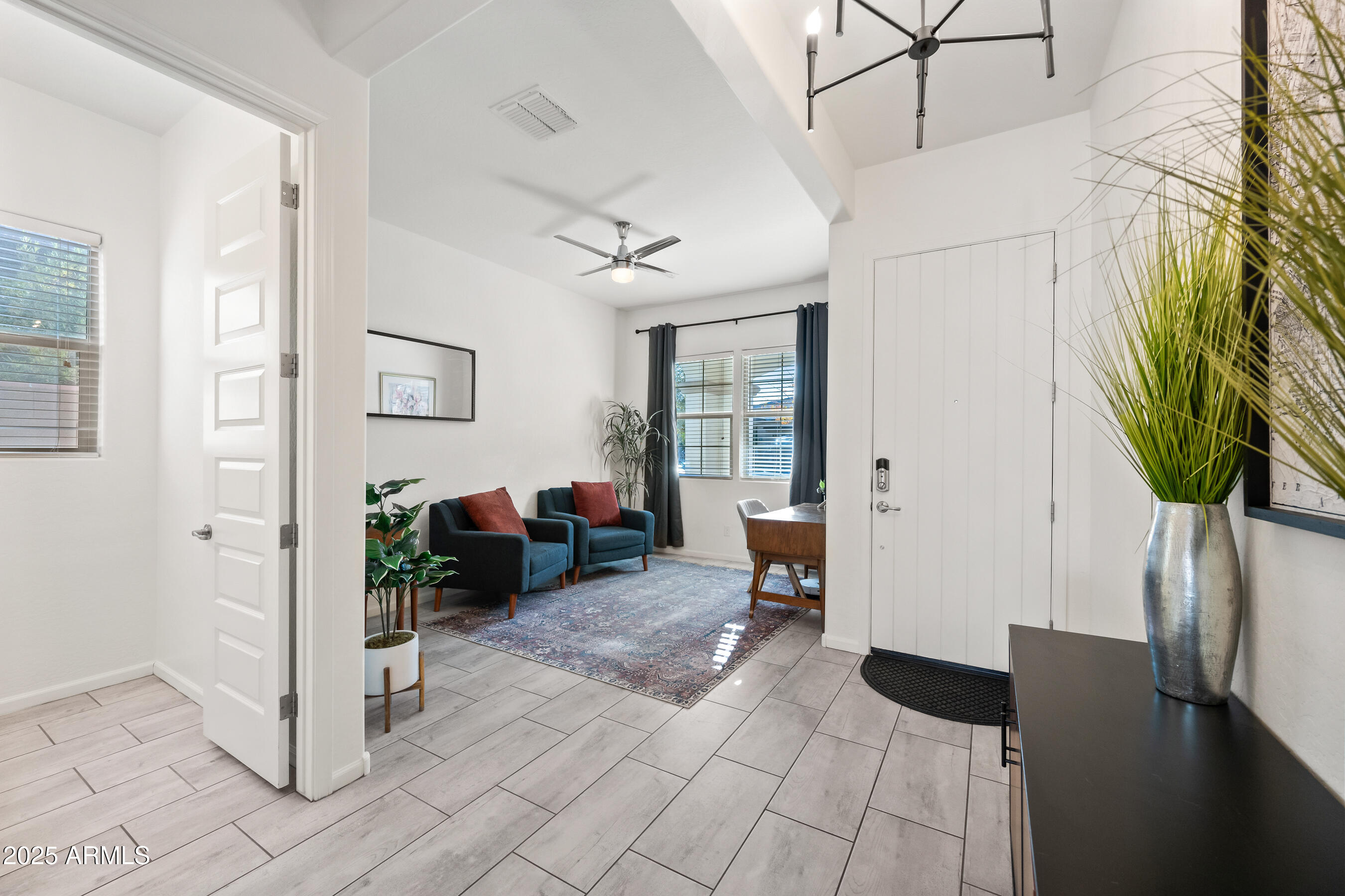 10552 E SEBRING Avenue