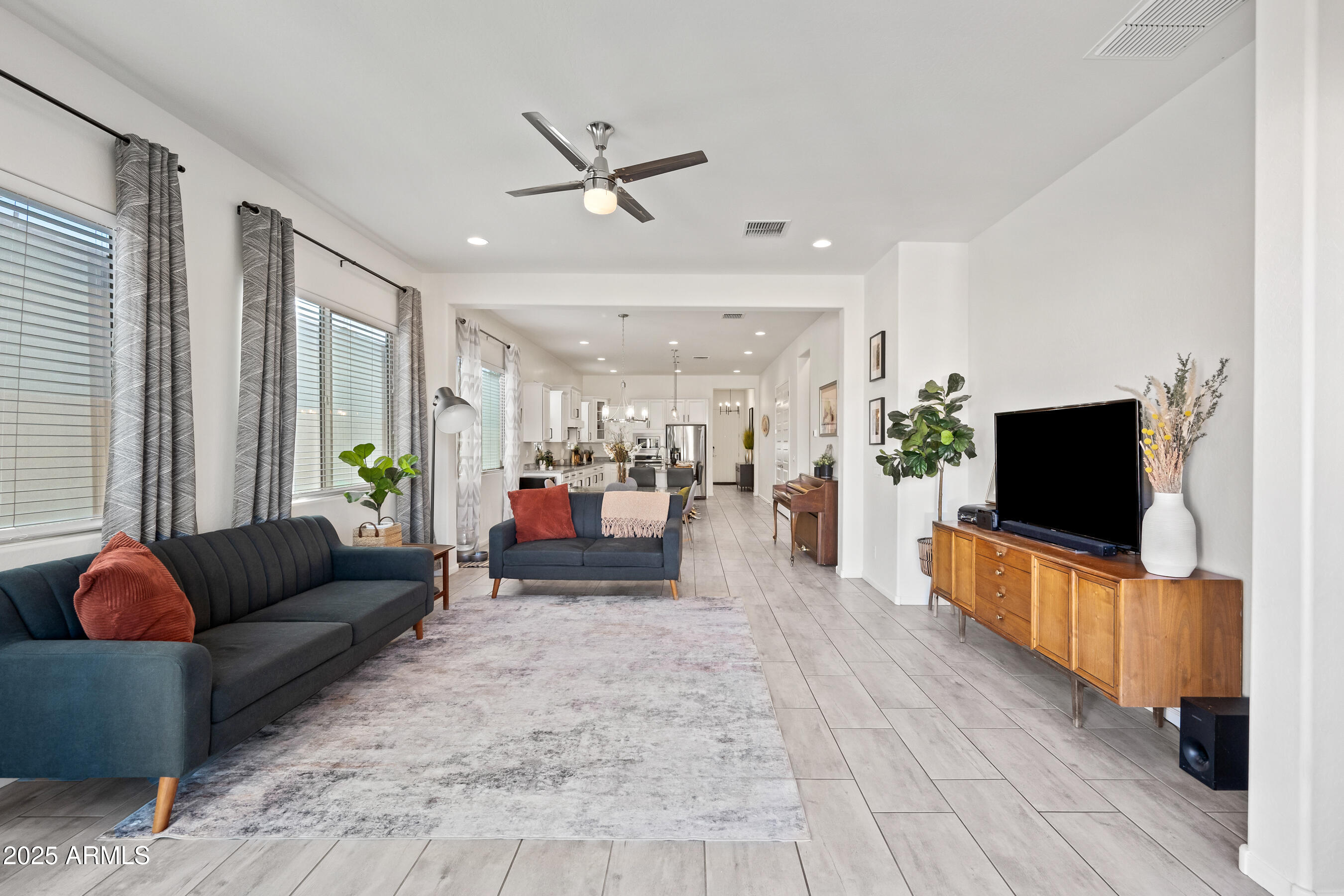 10552 E SEBRING Avenue