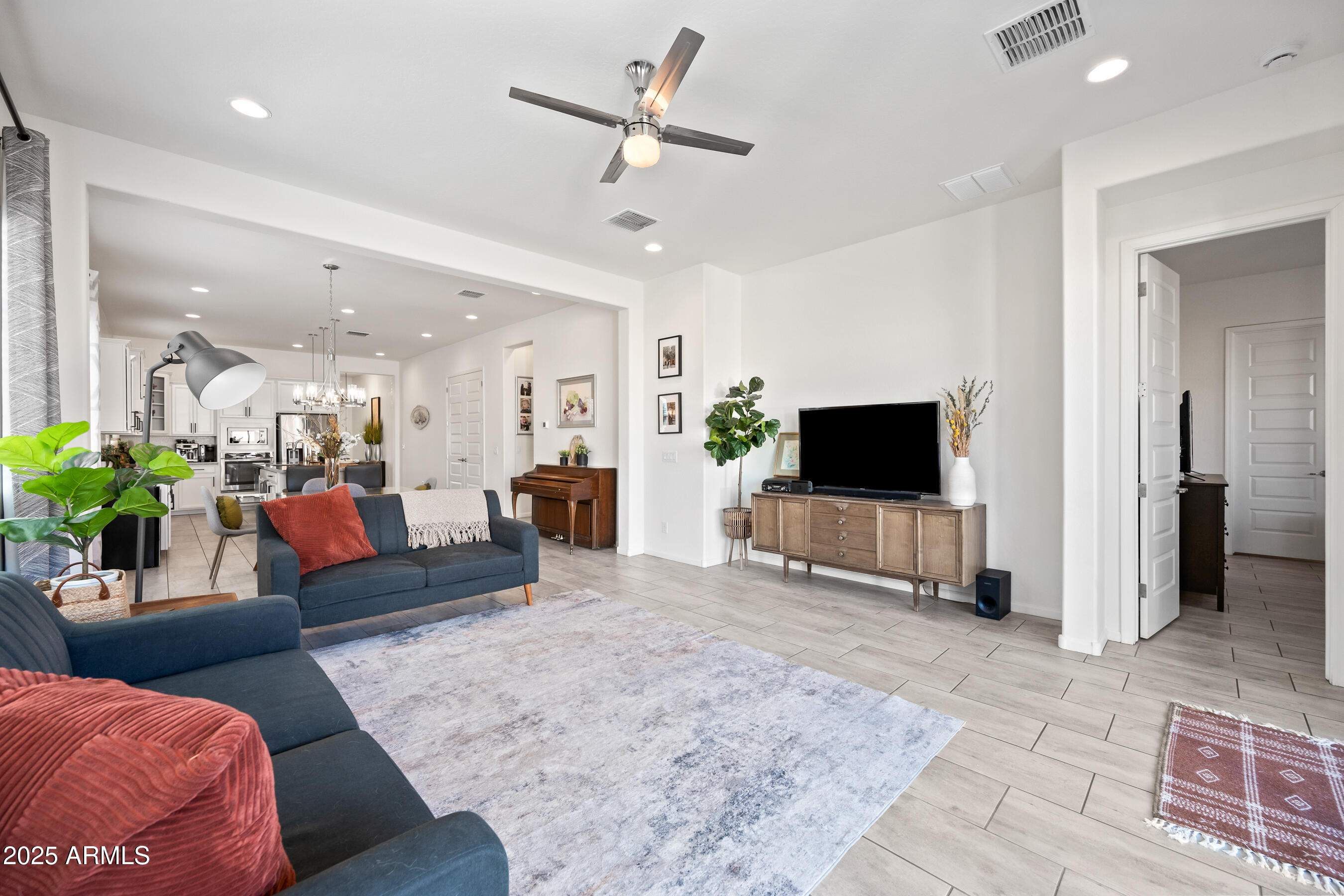 10552 E SEBRING Avenue