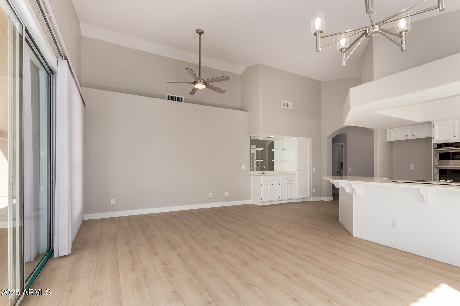 10417 E CHAMPAGNE Drive