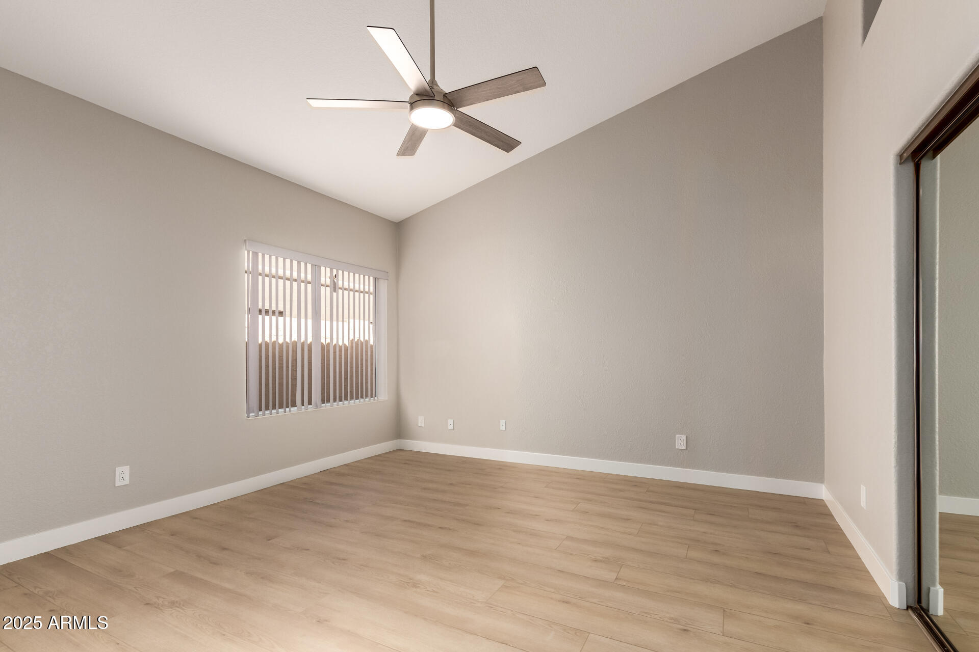 10417 E CHAMPAGNE Drive