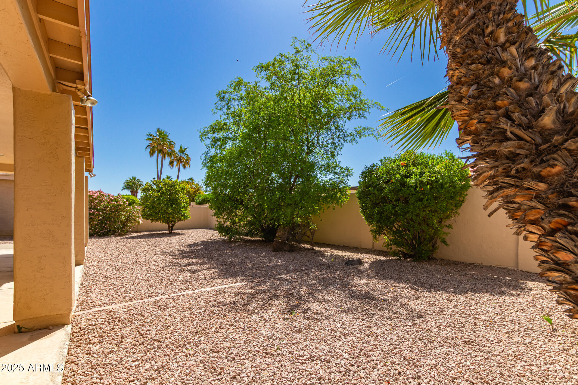 10417 E CHAMPAGNE Drive