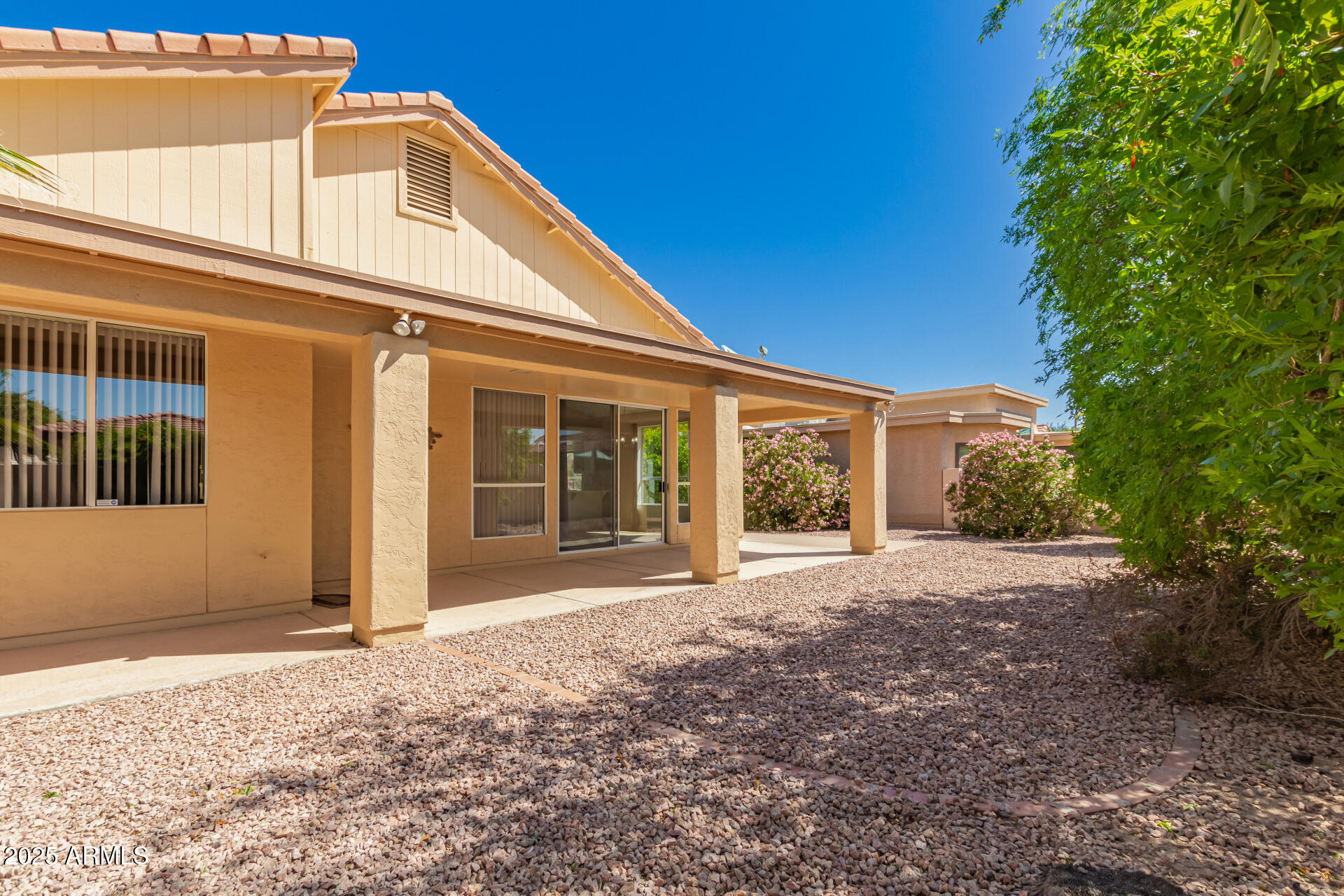 10417 E CHAMPAGNE Drive