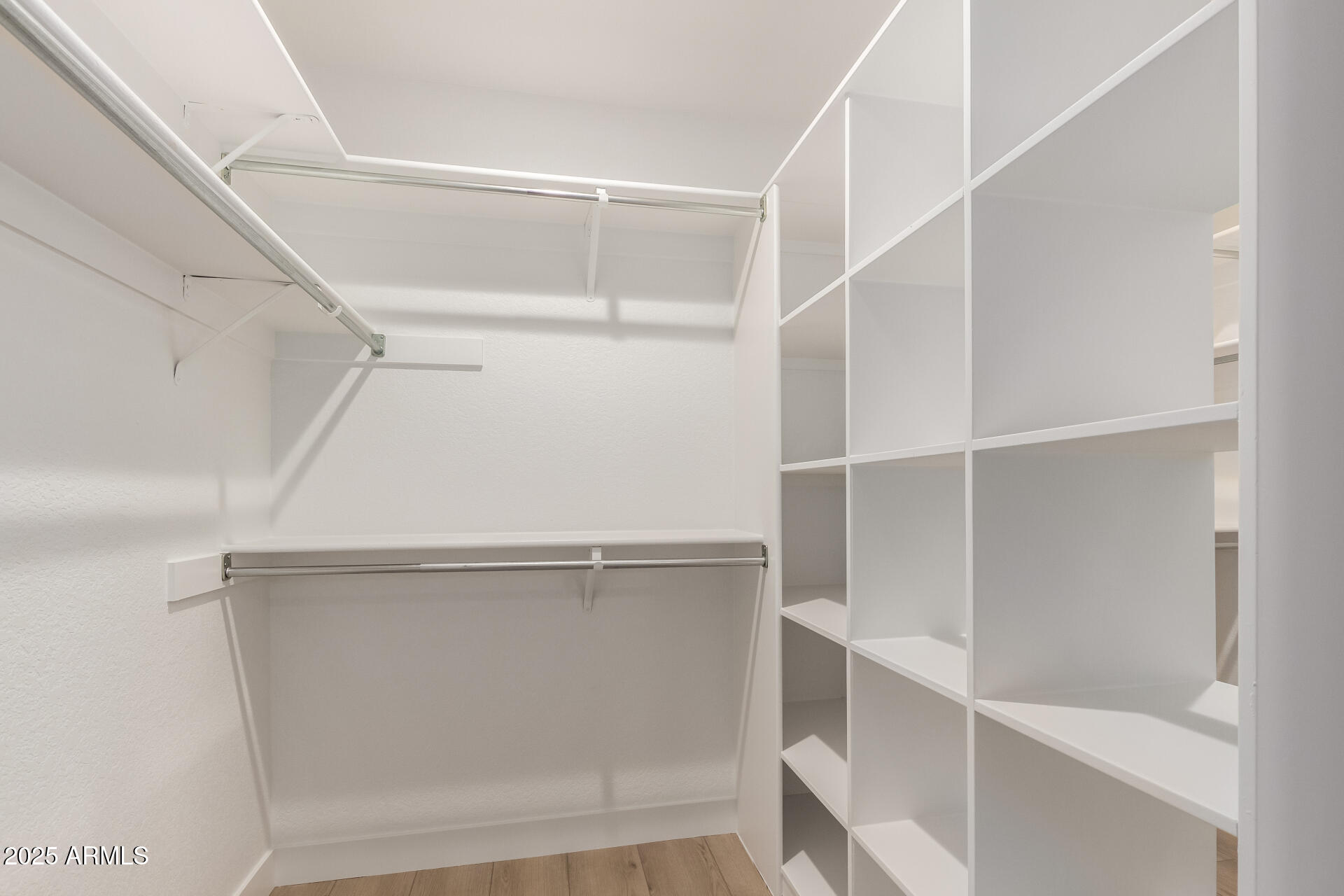 10417 E CHAMPAGNE Drive