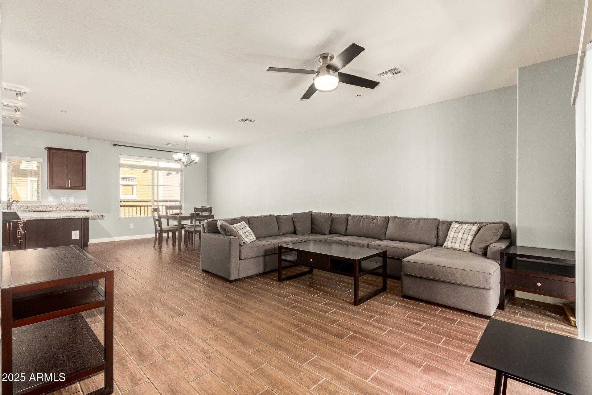 2150 W ALAMEDA Road # 1112