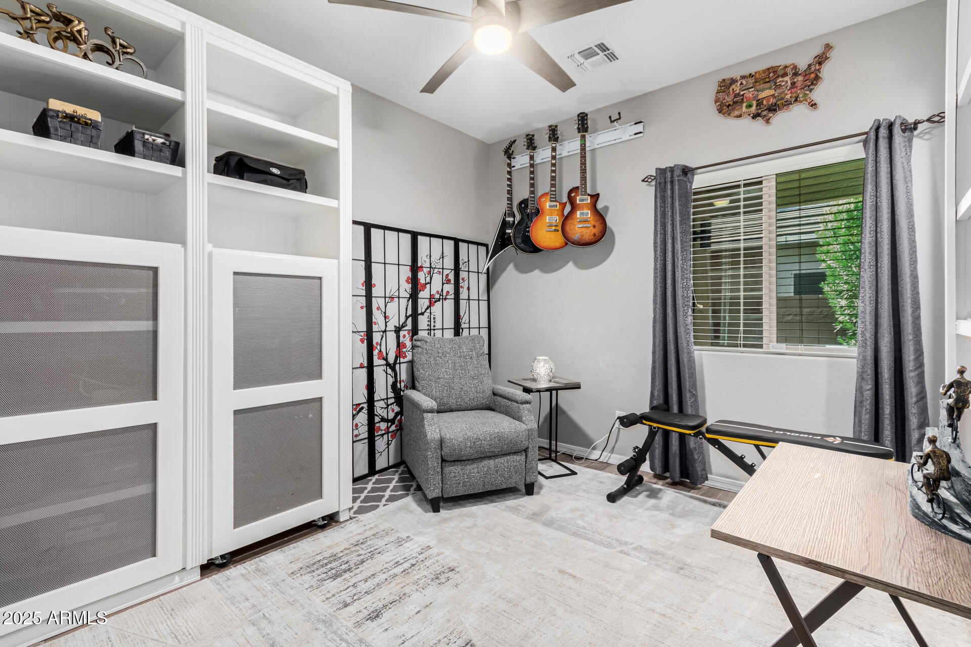 337 W STANLEY Avenue